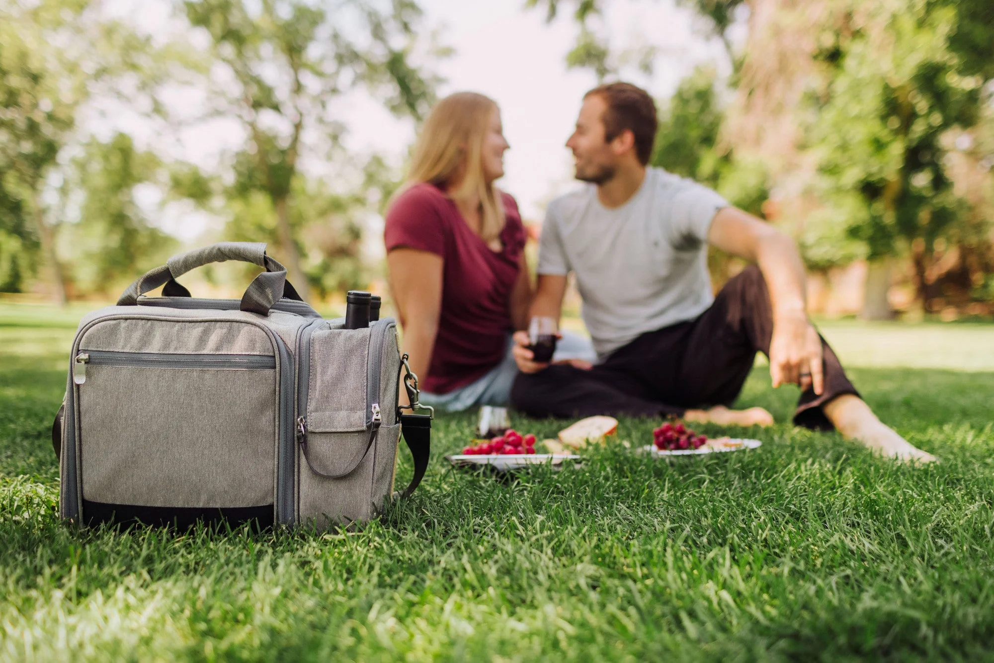 Malibu PT Frontier Edition Picnic Basket Cooler - Image 4