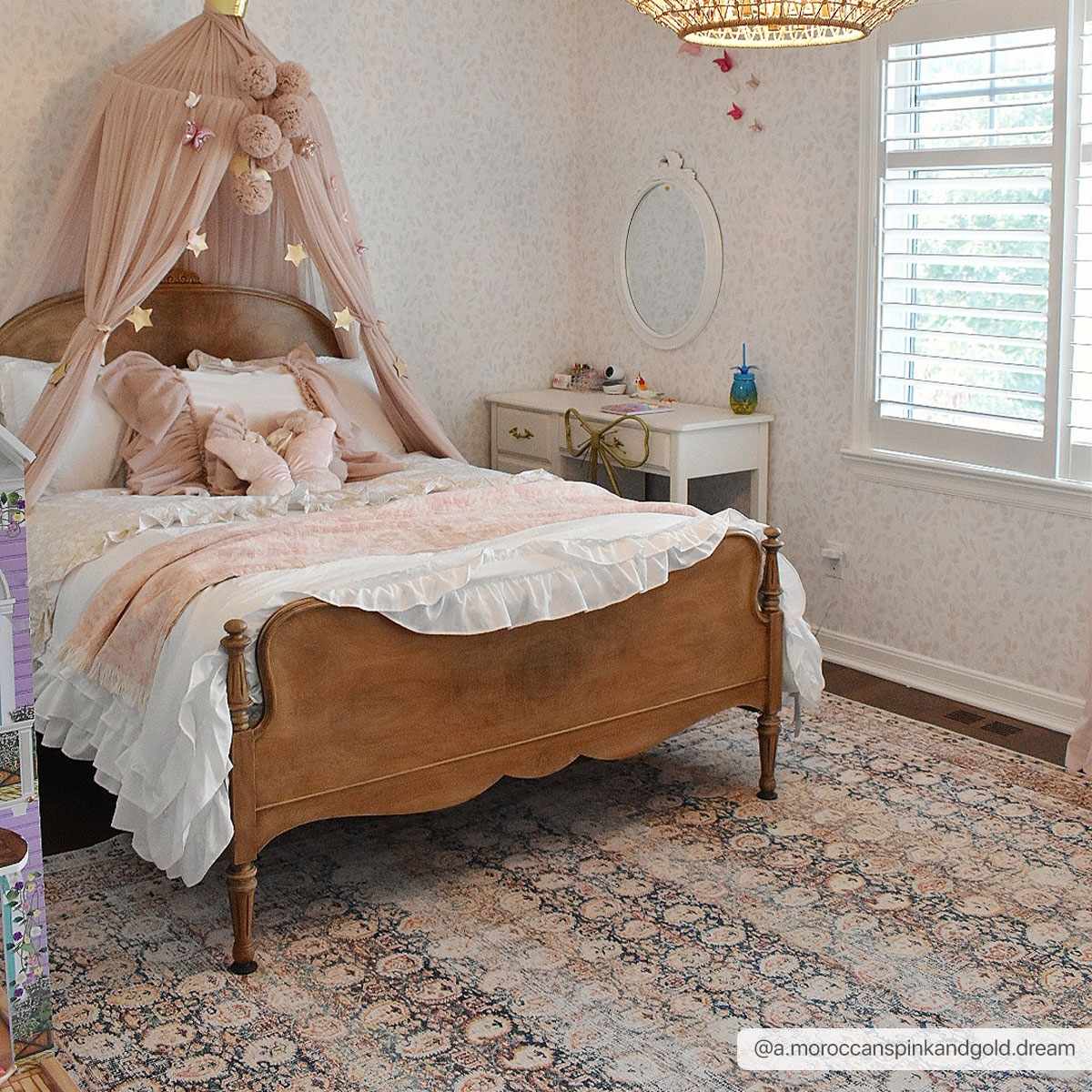 Maligaya Distressed Washable Rug - Clearance - Image 4