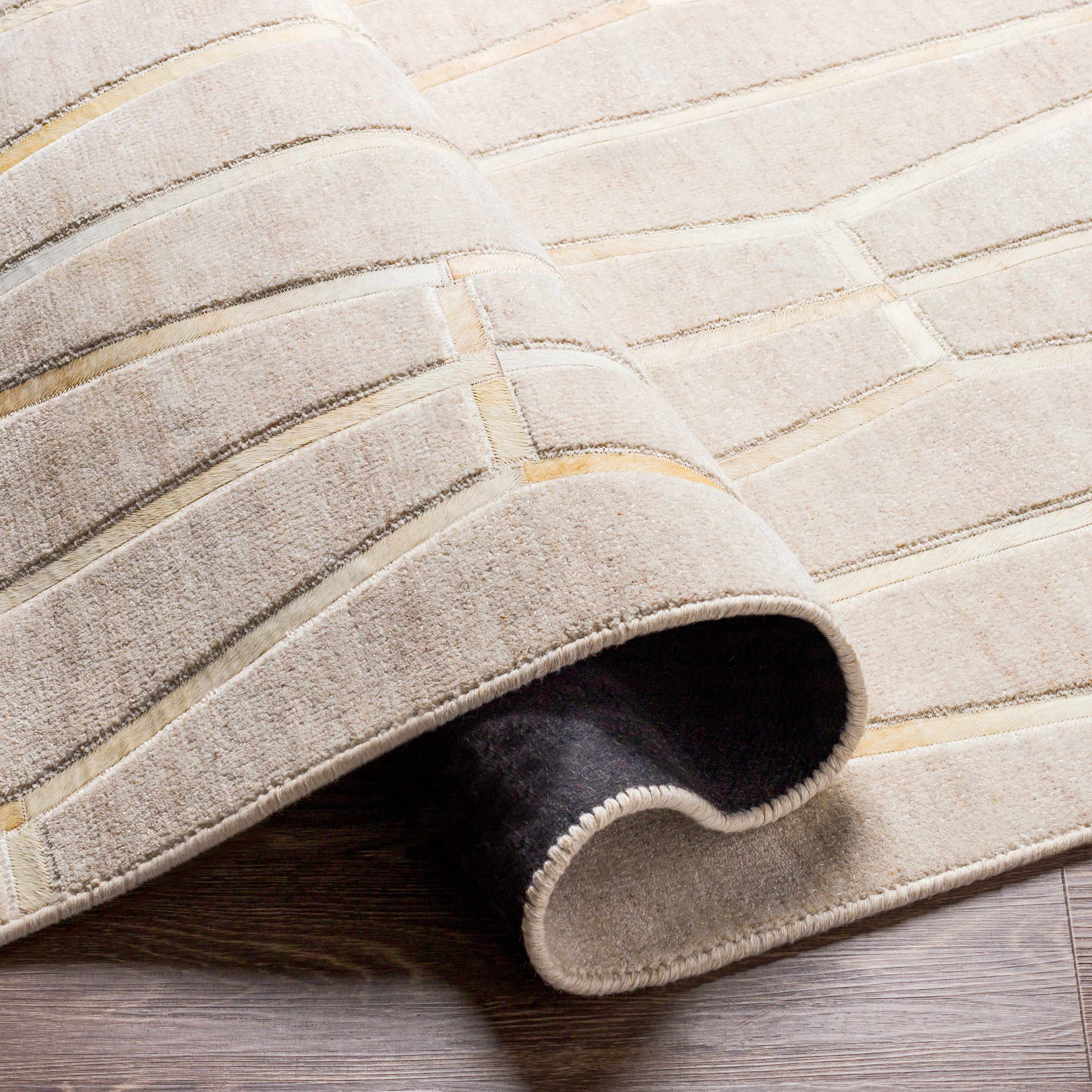 Managok Area Rug - Clearance - Image 5