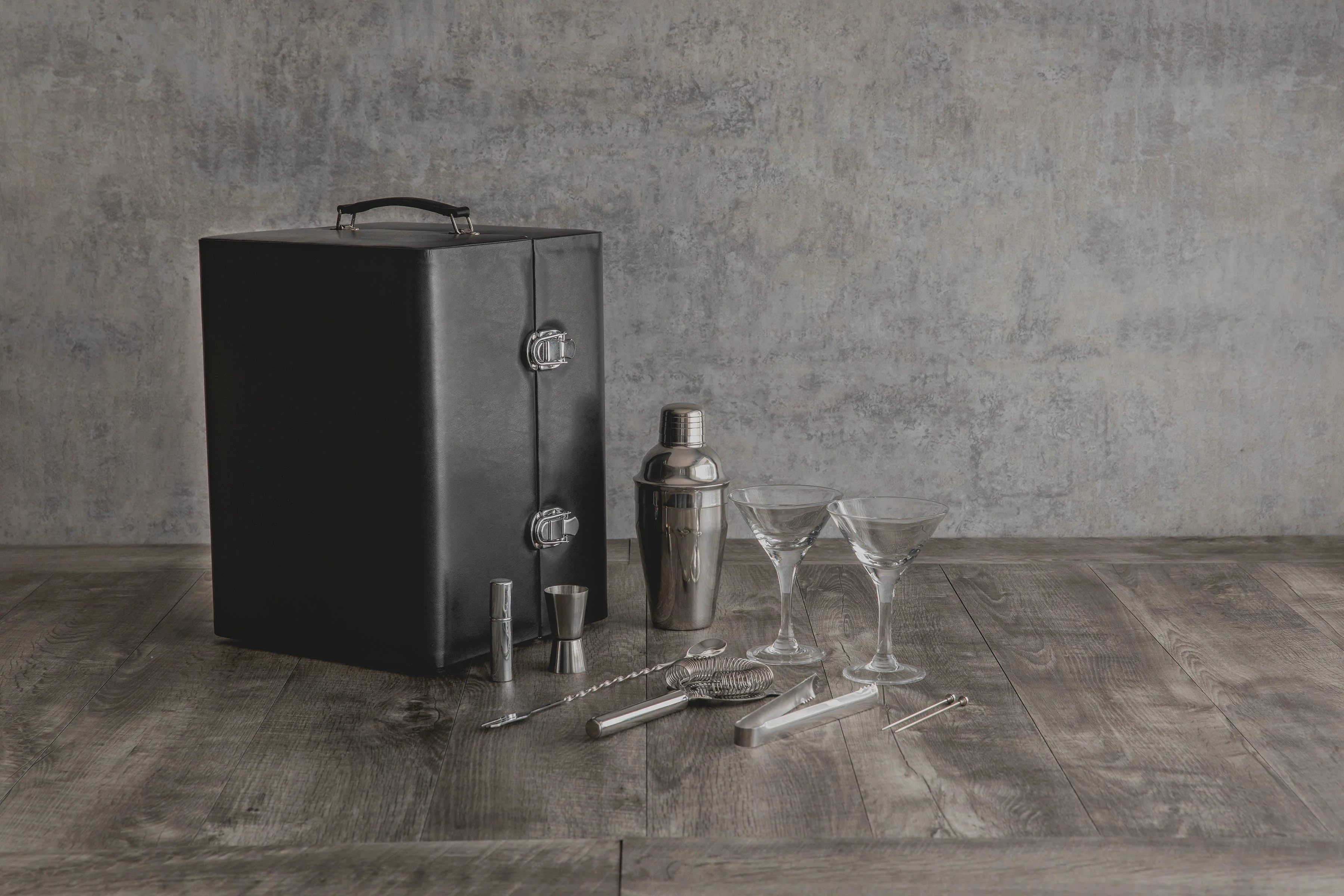 Manhattan Cocktail Case - Image 5