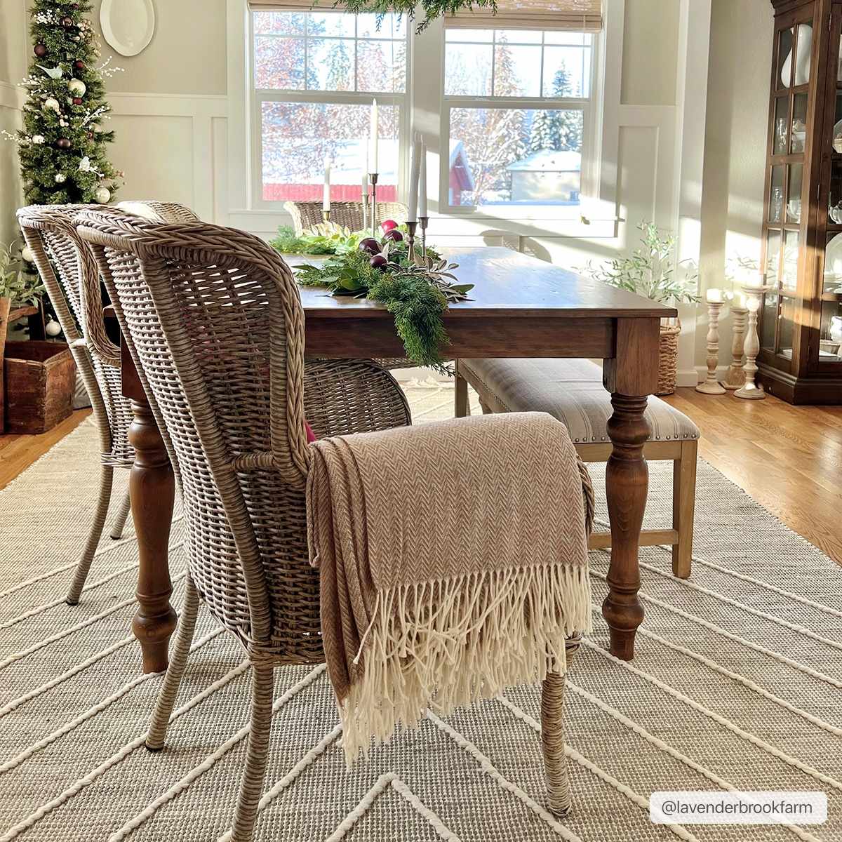 Marbletown Jute&Wool Blend Rug with Tassels - Clearance - Image 5