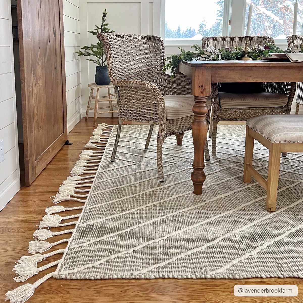Marbletown Jute&Wool Blend Rug with Tassels - Clearance - Image 8