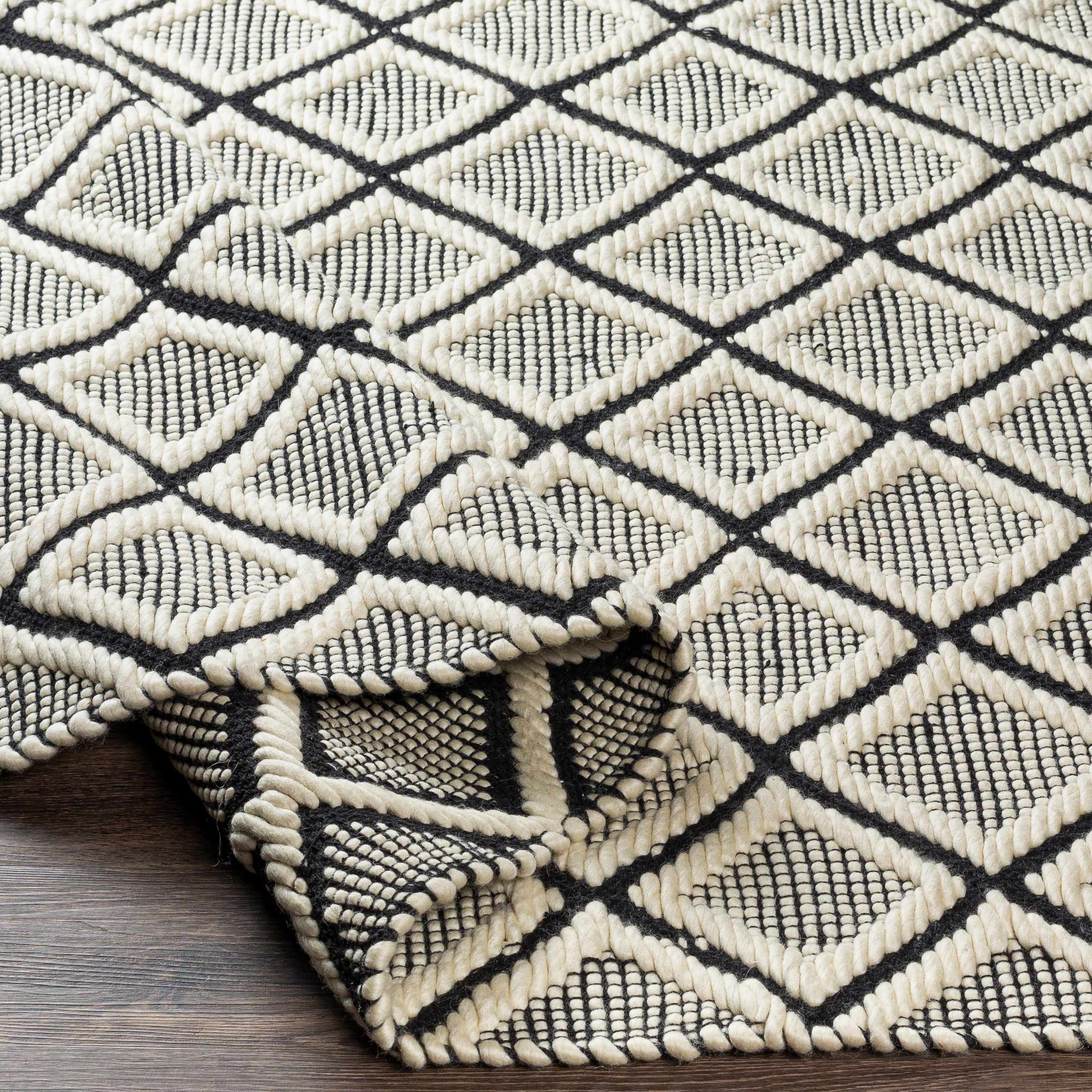 Maria Textured Hand Woven Wool Rug - Clearance - Image 3
