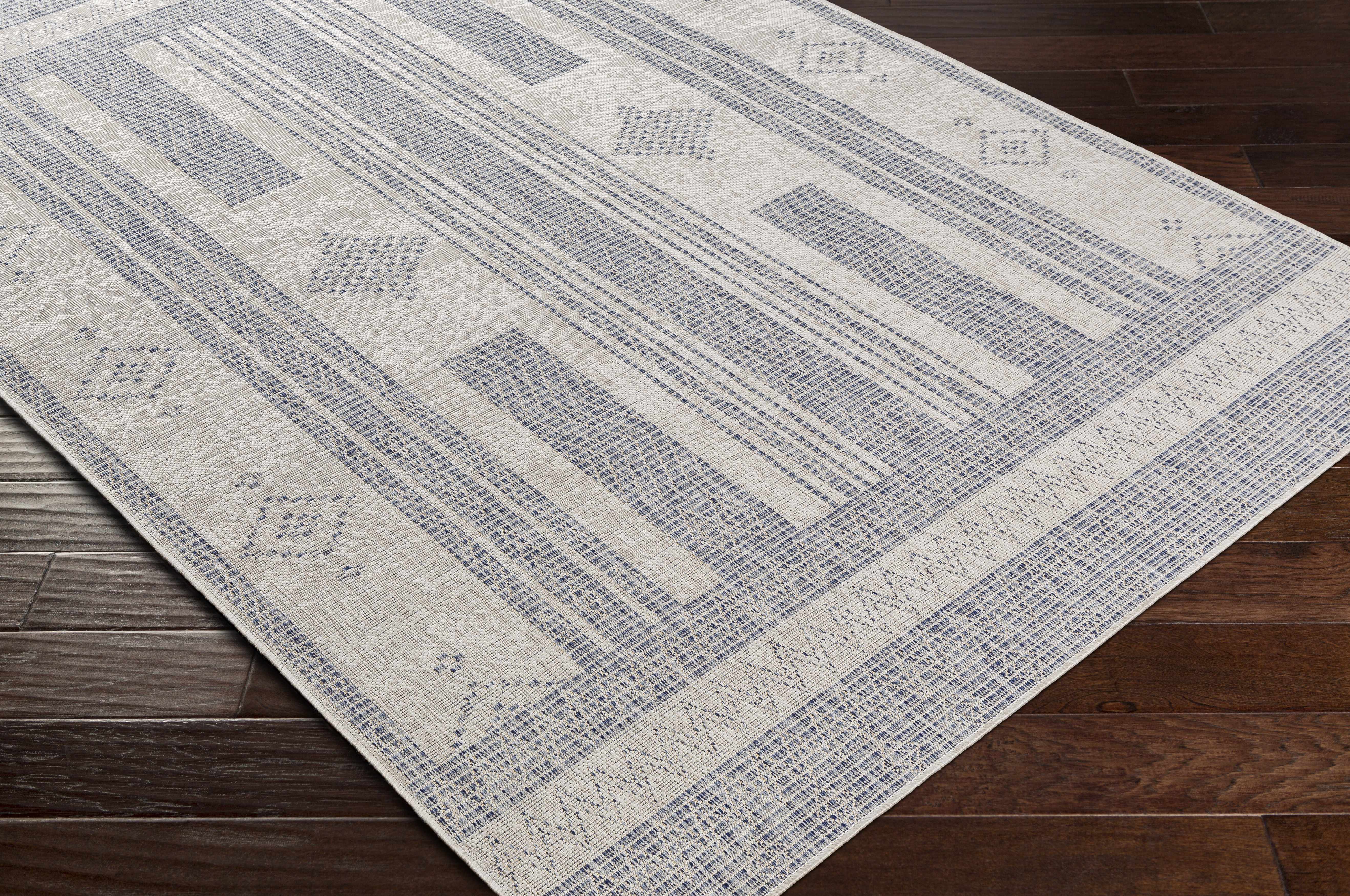 Masaba Indoor & Outdoor Rug - Clearance - Image 4
