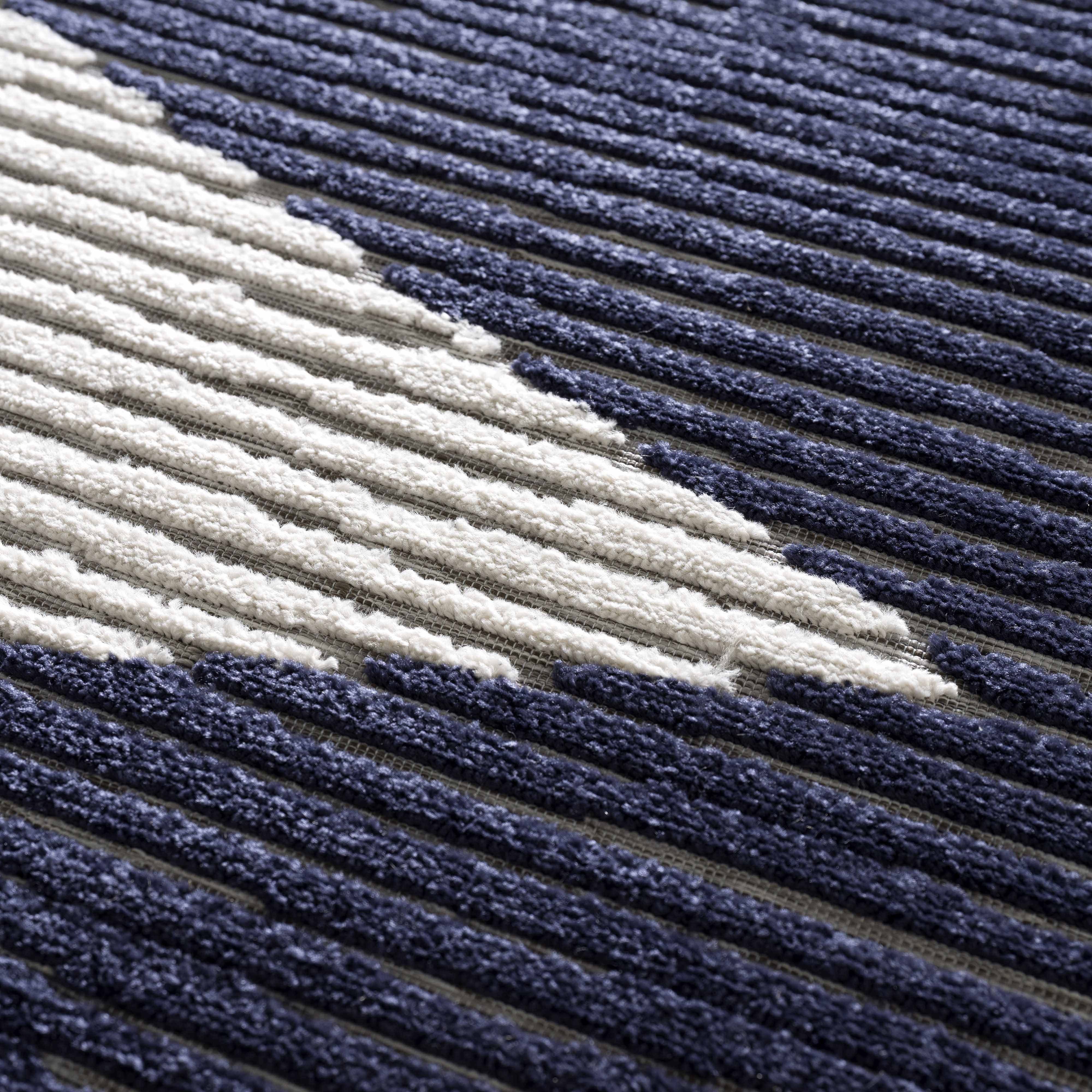 Masantol 3D Outdoor Area Rug - Clearance - Image 12