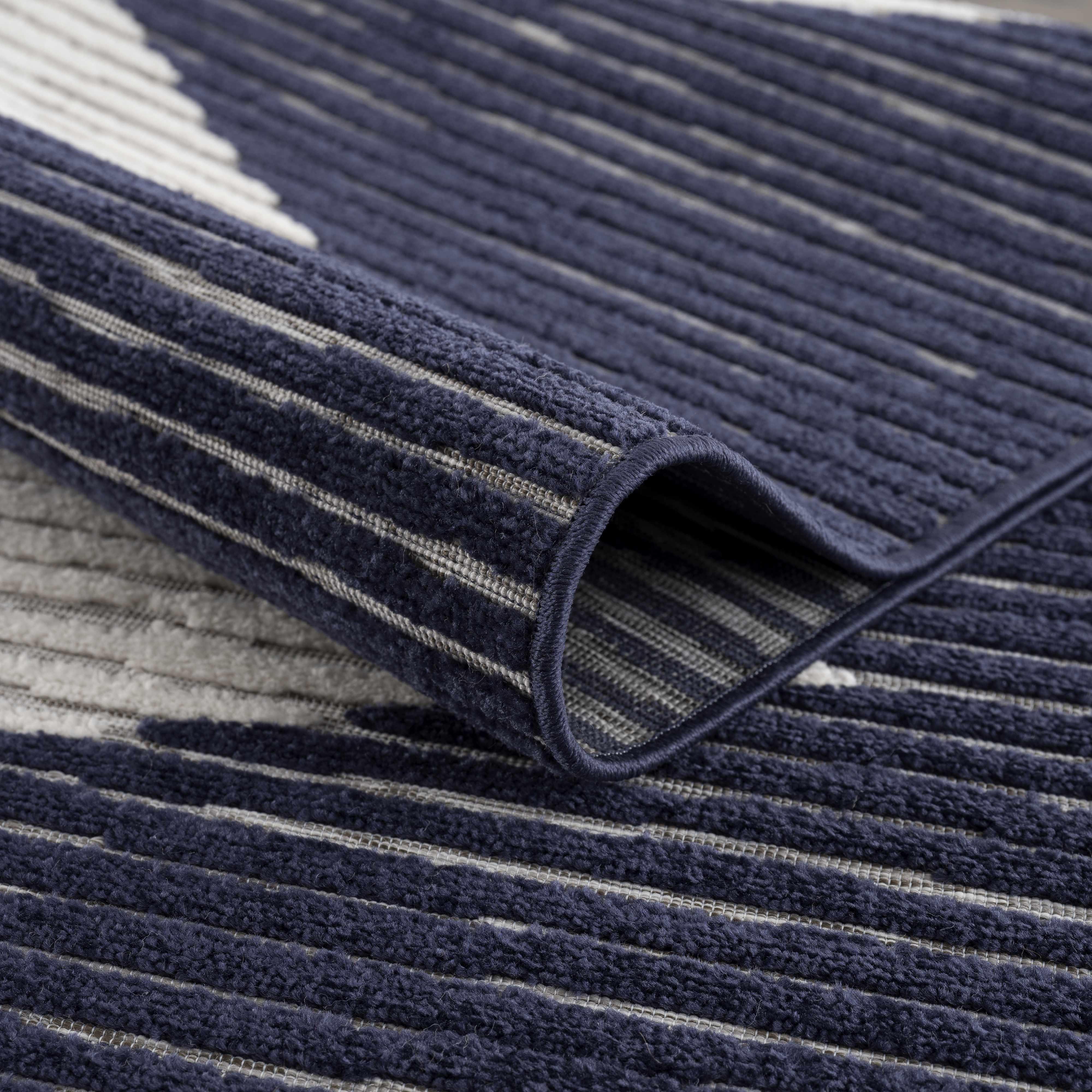 Masantol 3D Outdoor Area Rug - Clearance - Image 4