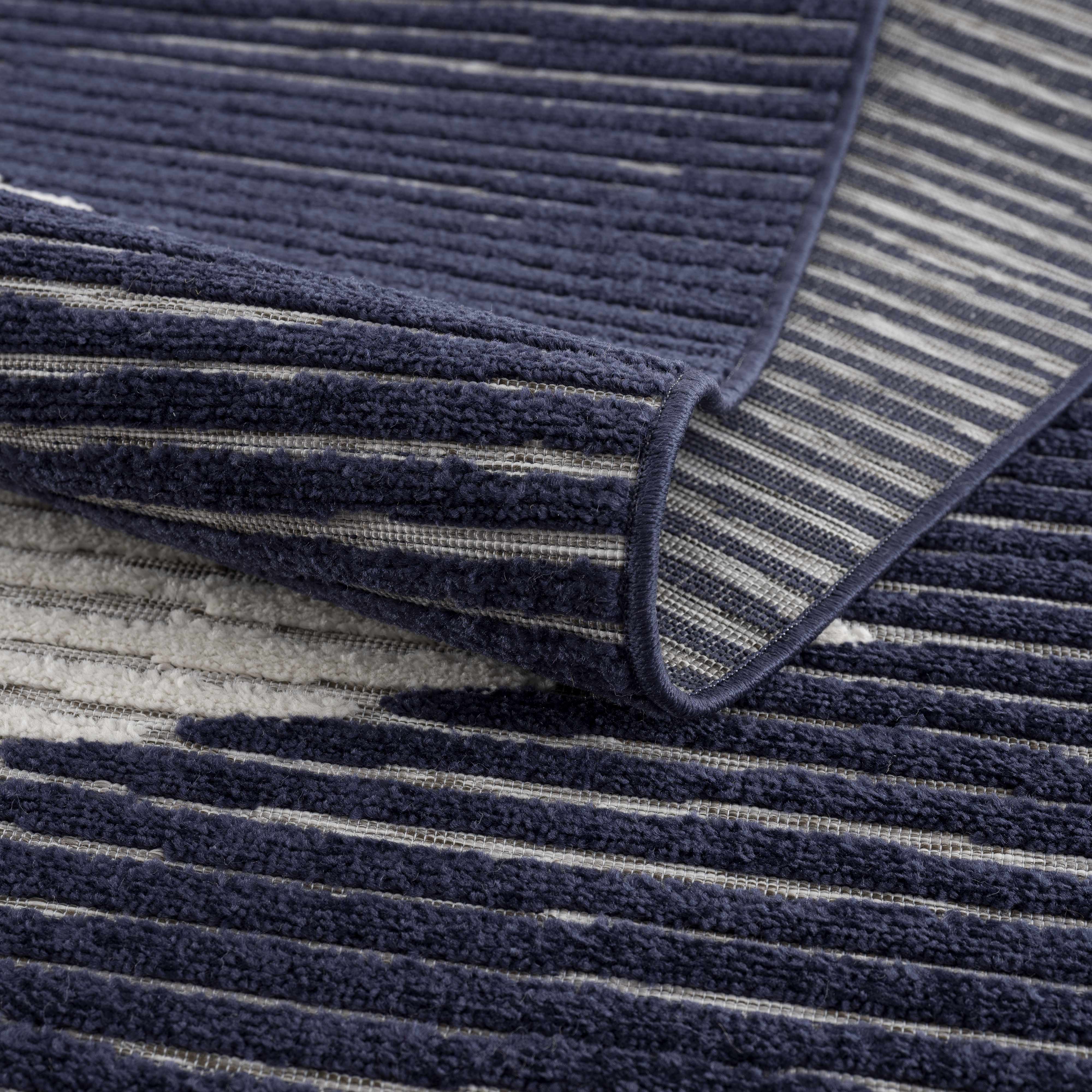 Masantol 3D Outdoor Area Rug - Clearance - Image 5