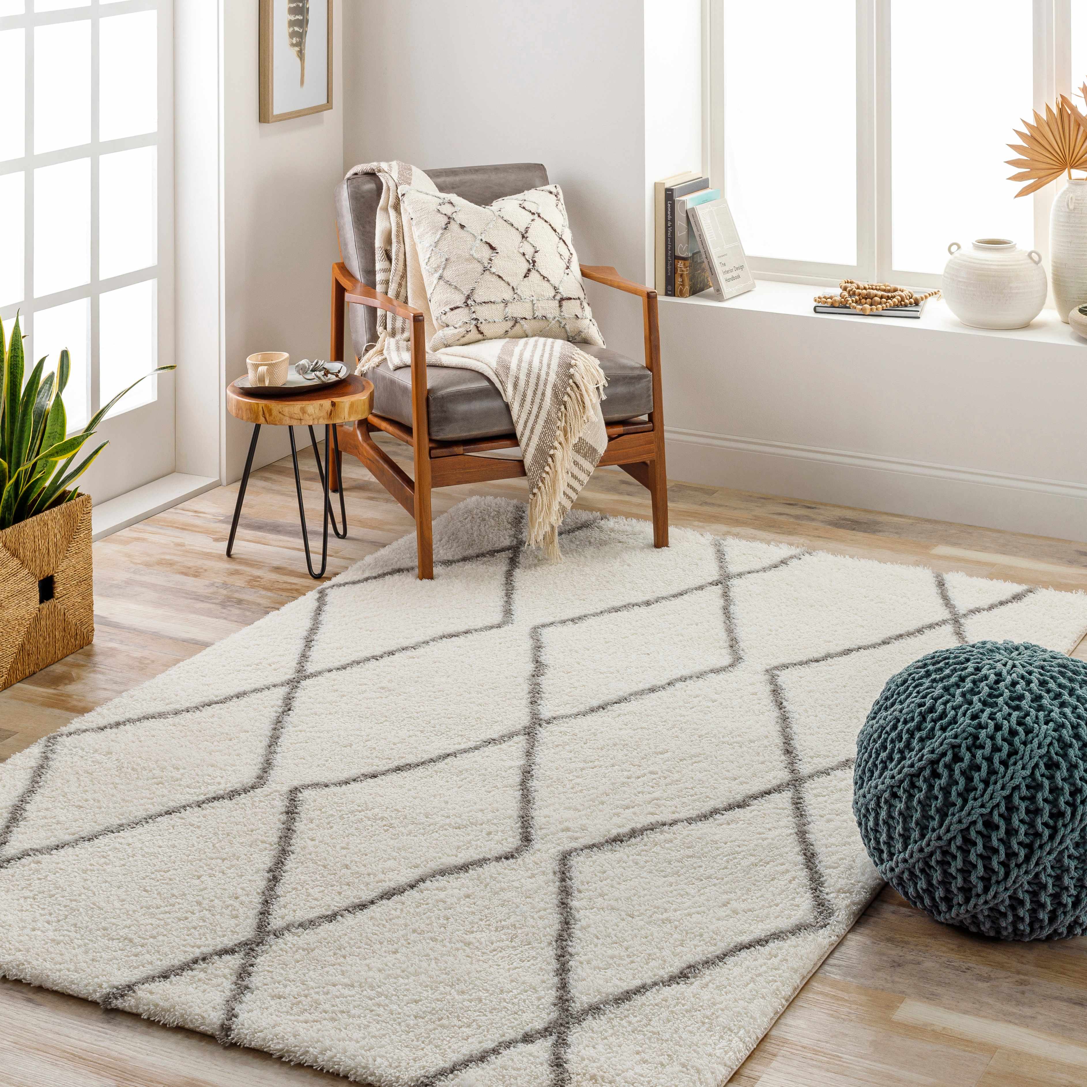 Maximiliano Area Rug - Image 2