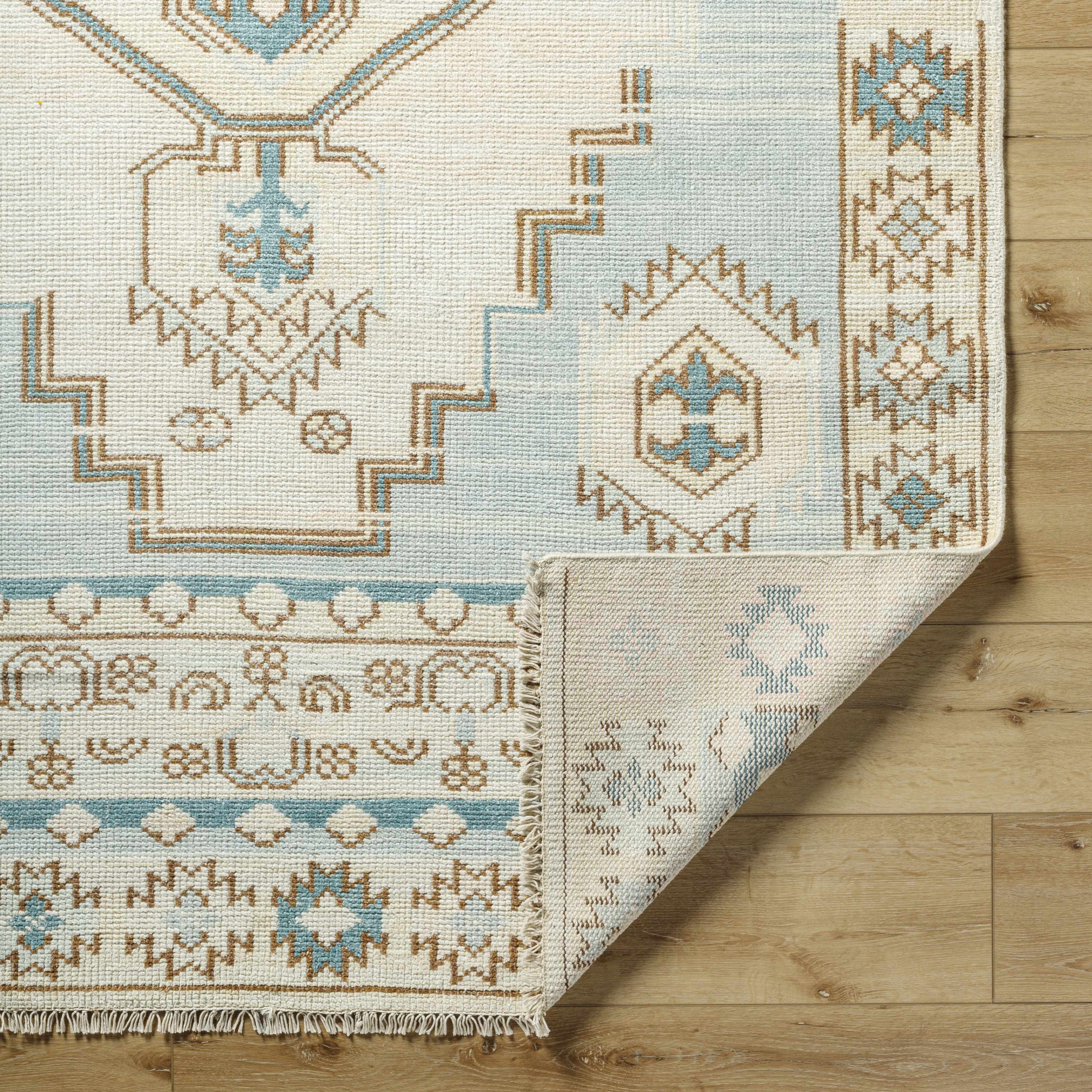 McColl Hand Knotted Wool Blend Rug - Clearance - Image 9