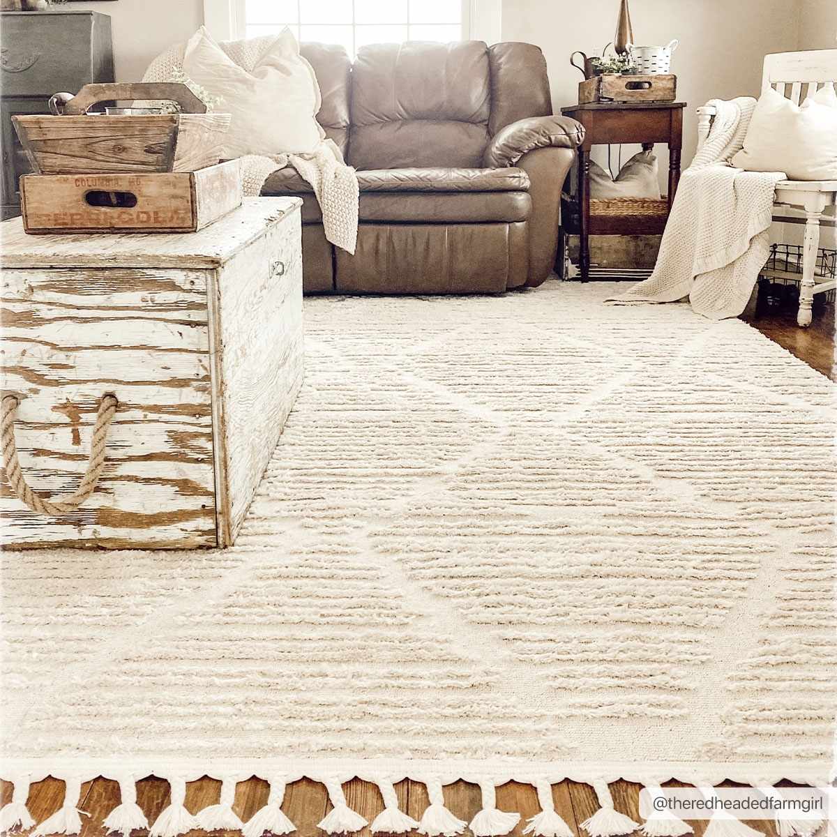 Mengen High/Low Pile Rug with Tassels - Image 2