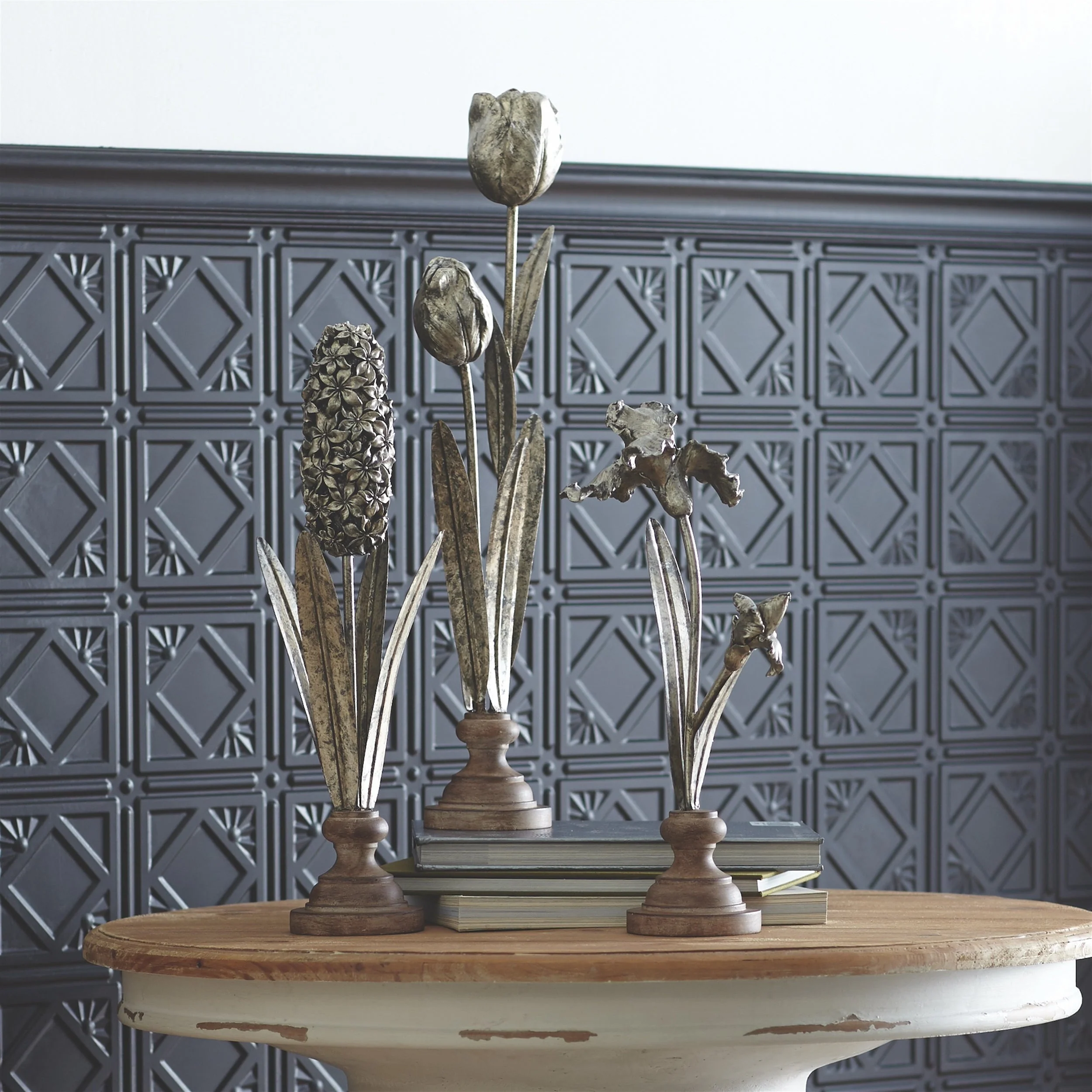 Metal floral stem sculpture with wood style base (set of 3) - Image 2