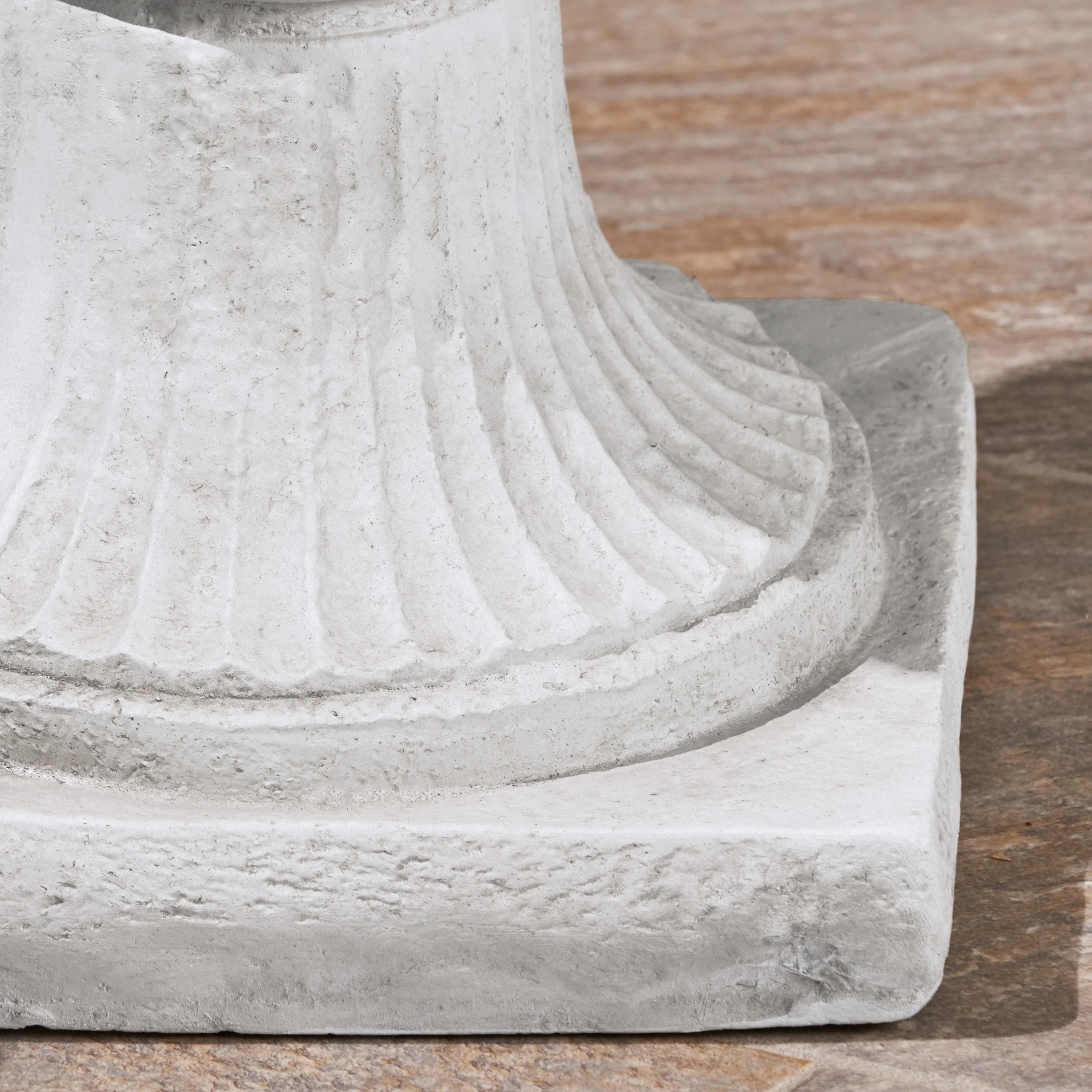 MGO Garden Urn Planter - Image 3