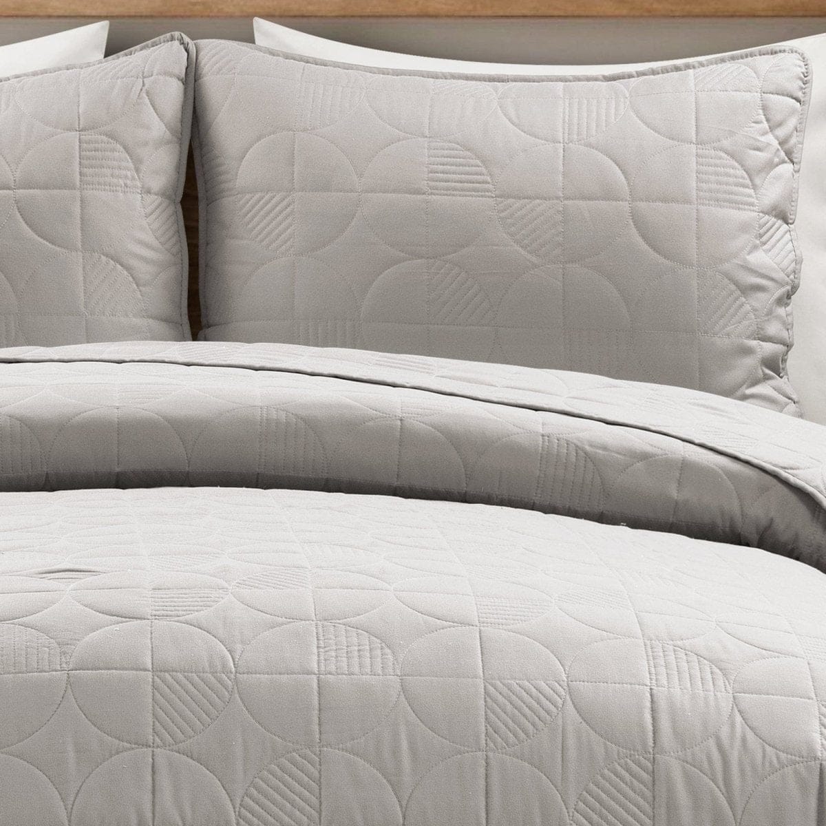 Mid Century Circle Cotton Quilt 3 Piece Set - Image 7
