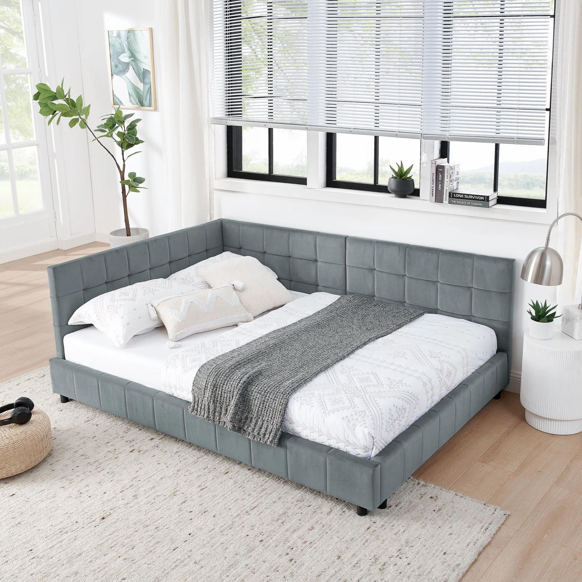 Mid-Century Storage Upholstered Tufted Bed Frame With Backrest And Armrests - Image 49