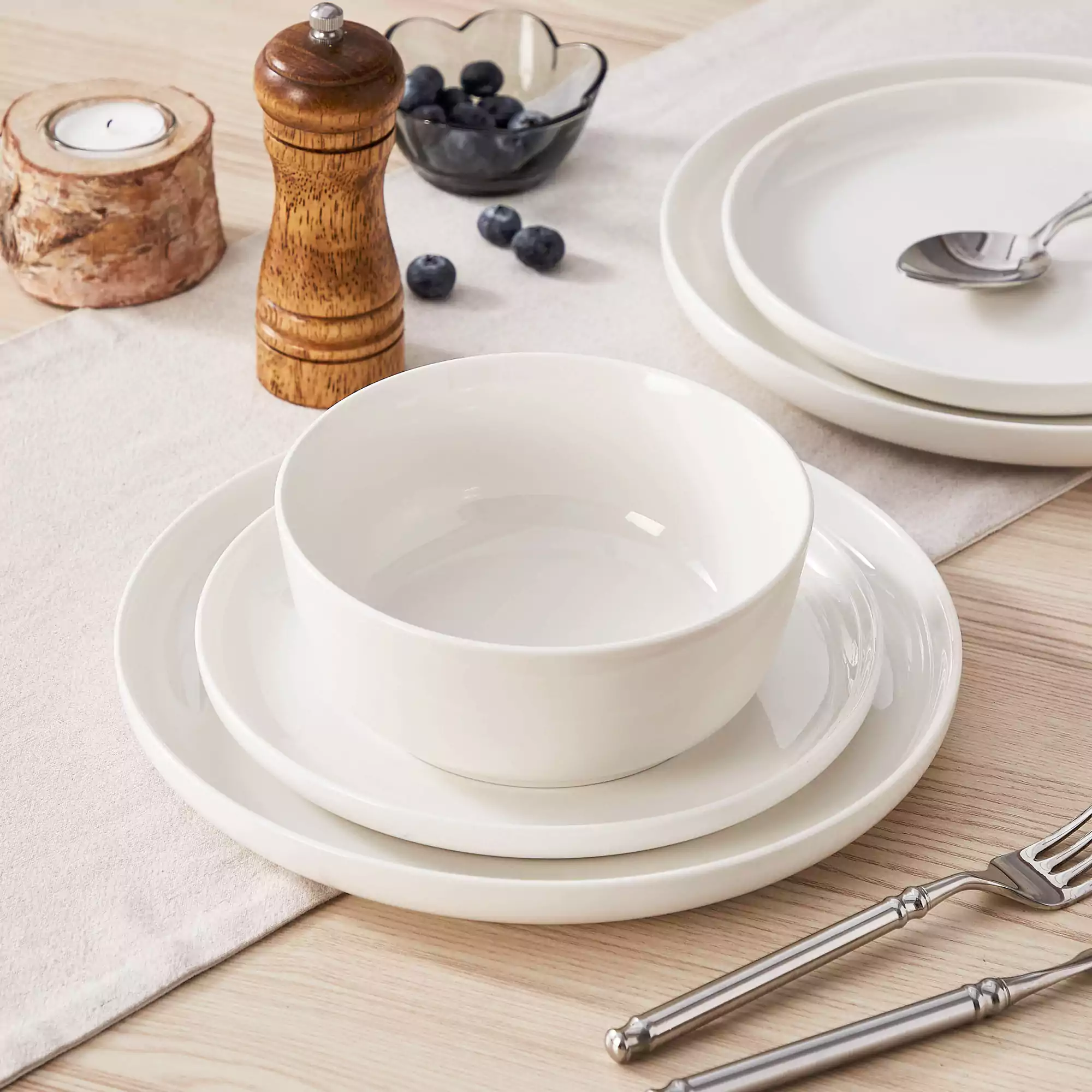 Mina 12 Piece Dinnerware Set - Image 5