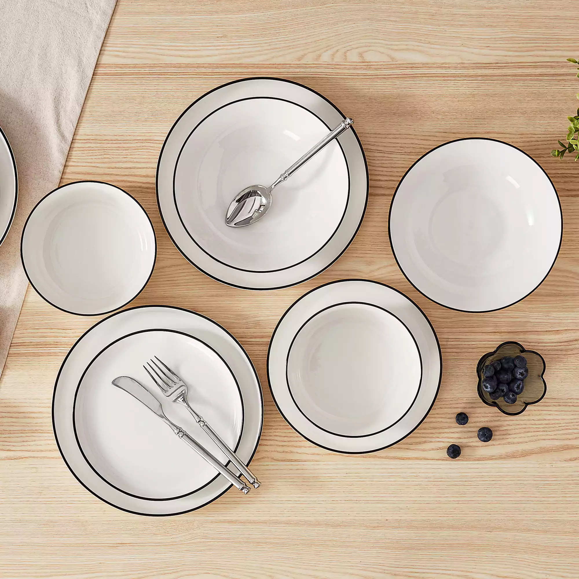 Mina 16 Piece Dinnerware Set - Image 21