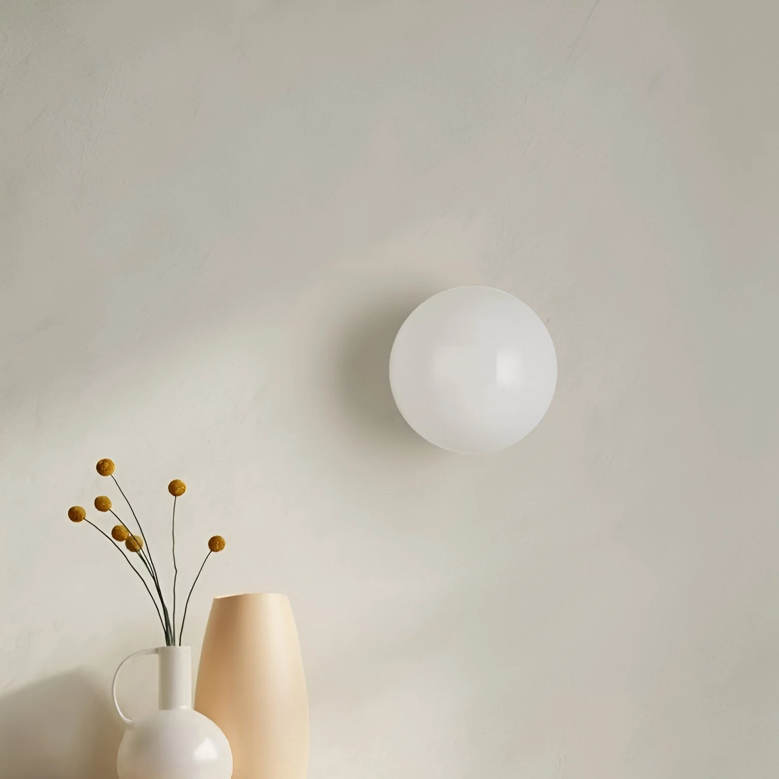 Minimalist Round Glass Wall Sconce LED 1-Light - Image 13