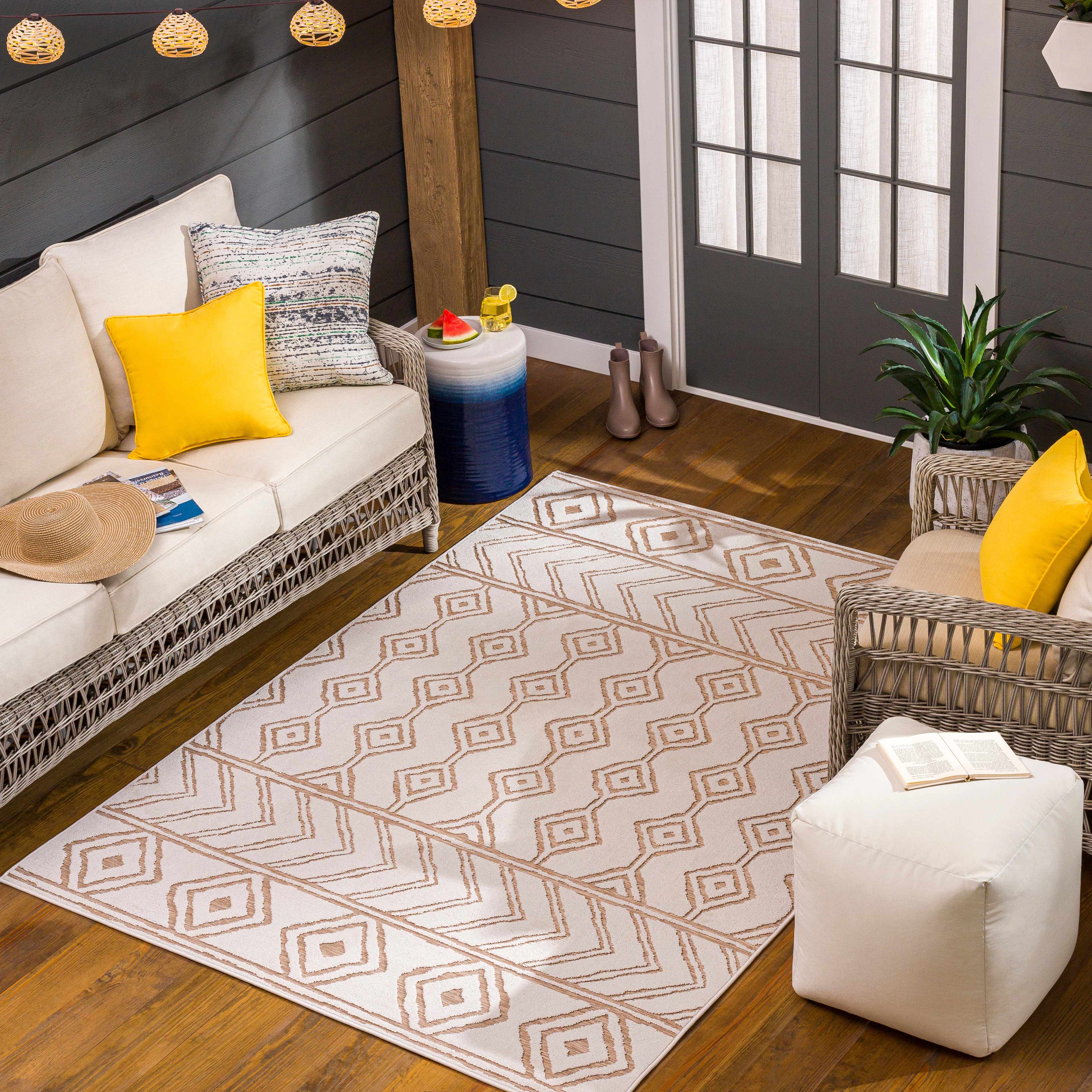 Mocho 3D Outdoor Area Rug - Clearance - Image 21