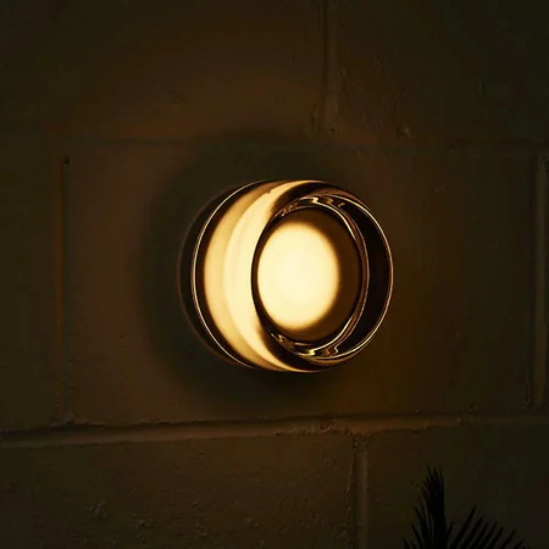 Modern Glass Round LED Wall Sconce 1-Light Aluminium Indoor Wall Lamp - Image 9