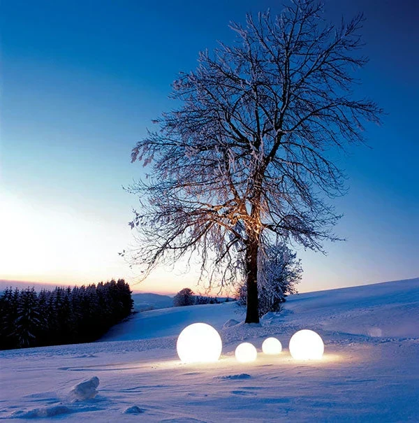 Modern PE Globe Outdoor Garden Light LED Rechargeable 16-Color IP55 - Image 19