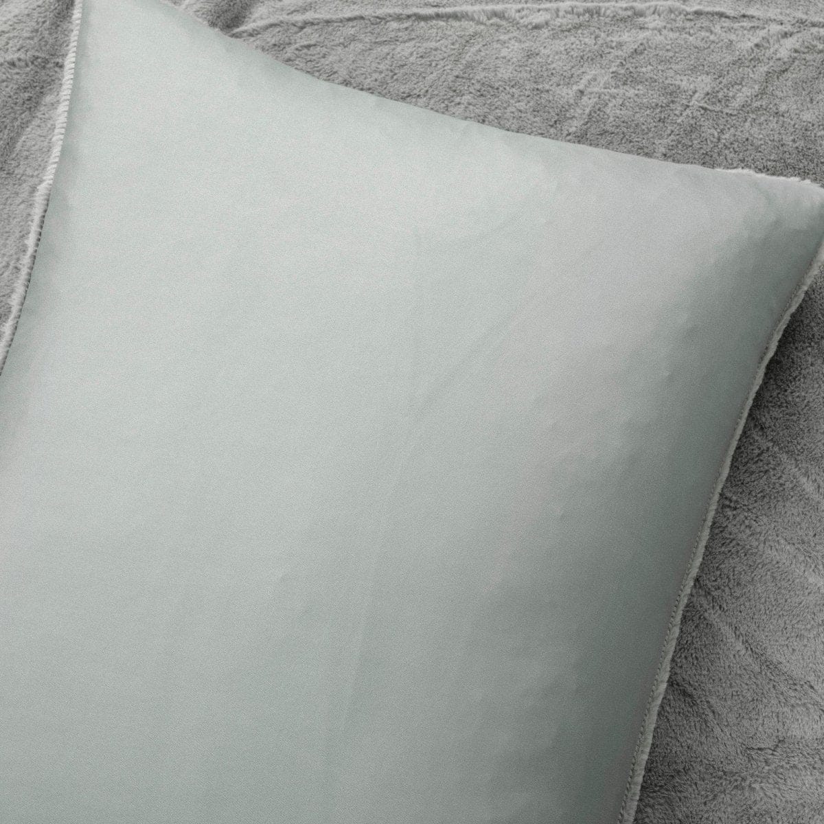 Modern Solid Ultra Soft Faux Fur Comforter Bed In A Bag - Image 15