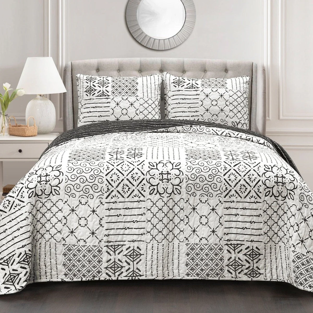 Monique 3 Piece Quilt Set - Image 7