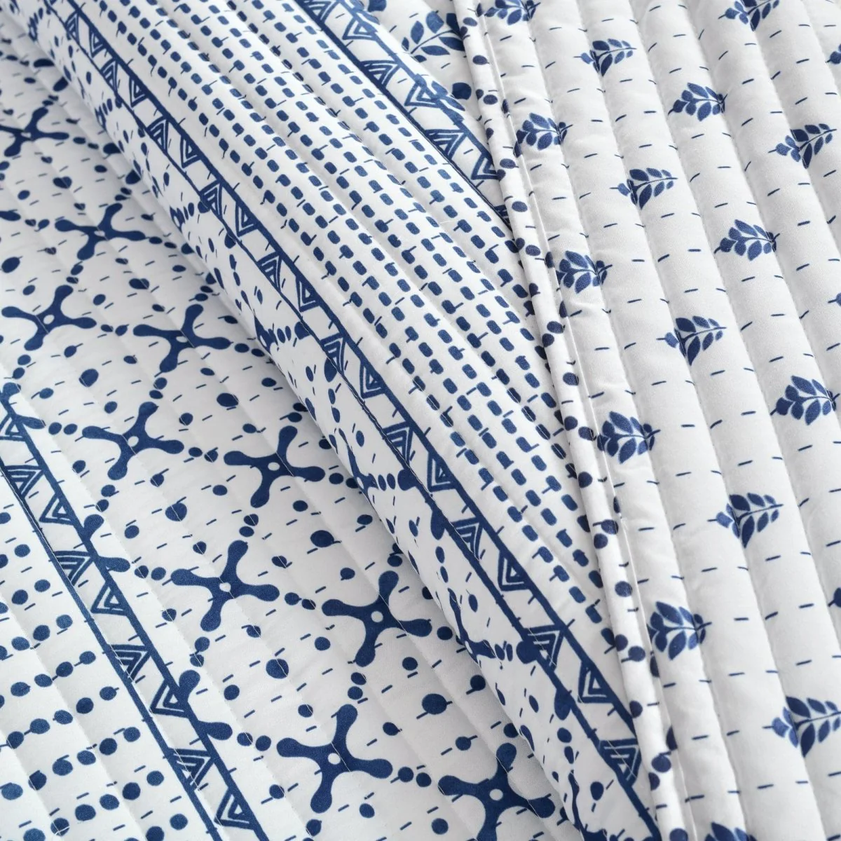 Monique Stripe 3 Piece Quilt Set - Image 8