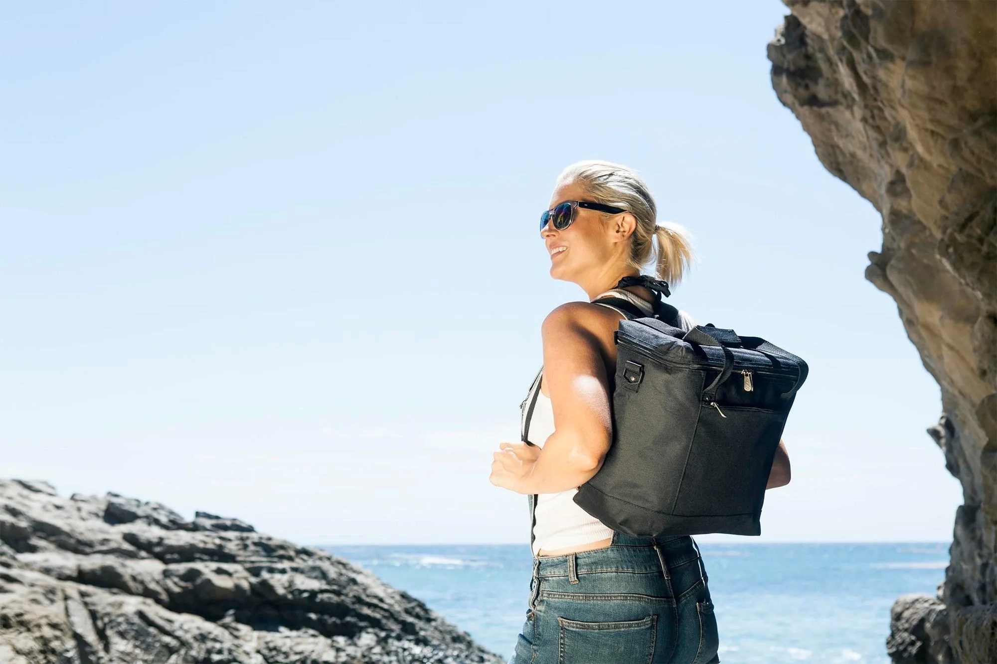 Montero Cooler Tote Bag - Image 4