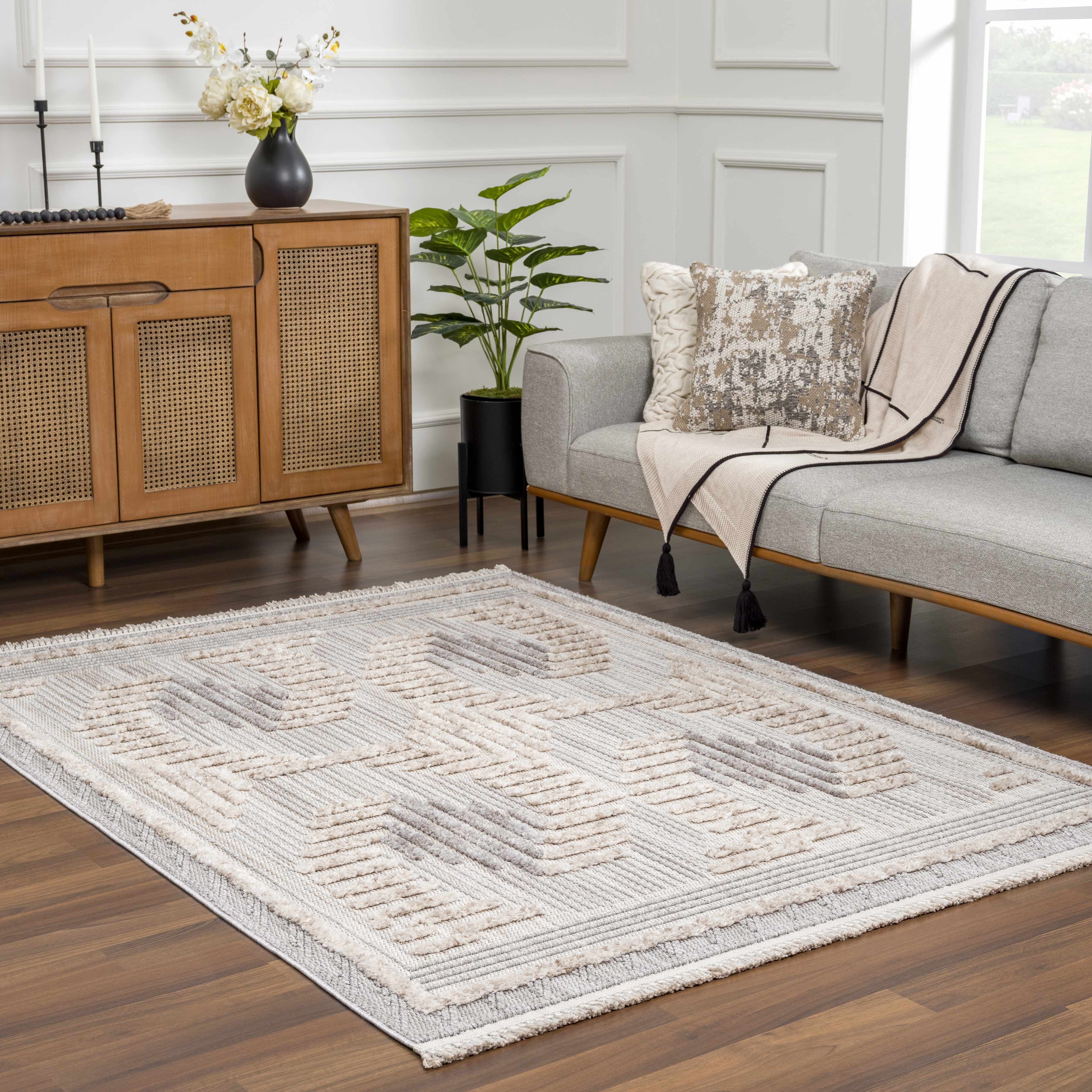 Muricay High-Low Rustic Rug - Image 4