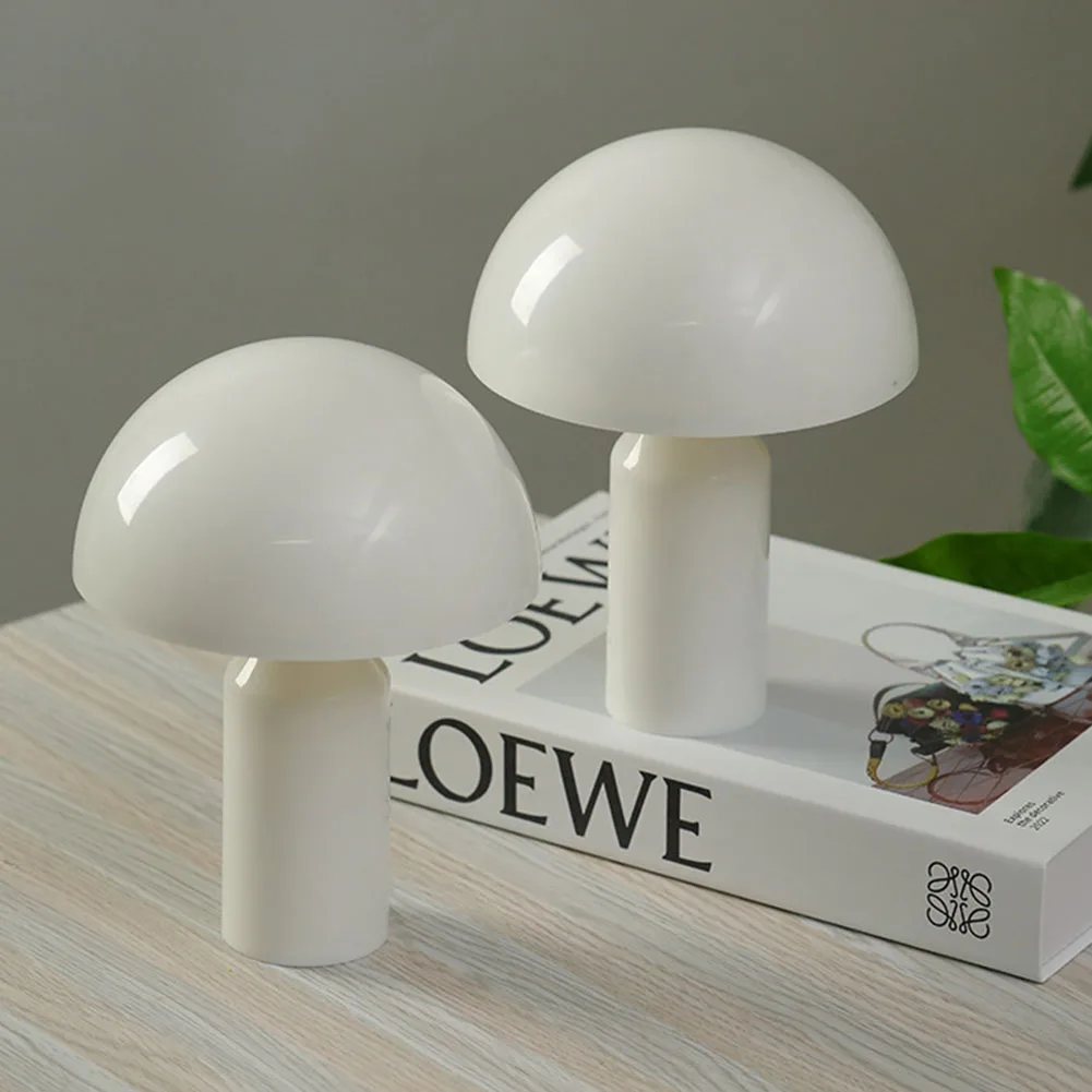 Mushroom Nightstand Lamp Color Changing Dimmable Battery Bedside Light Decor
