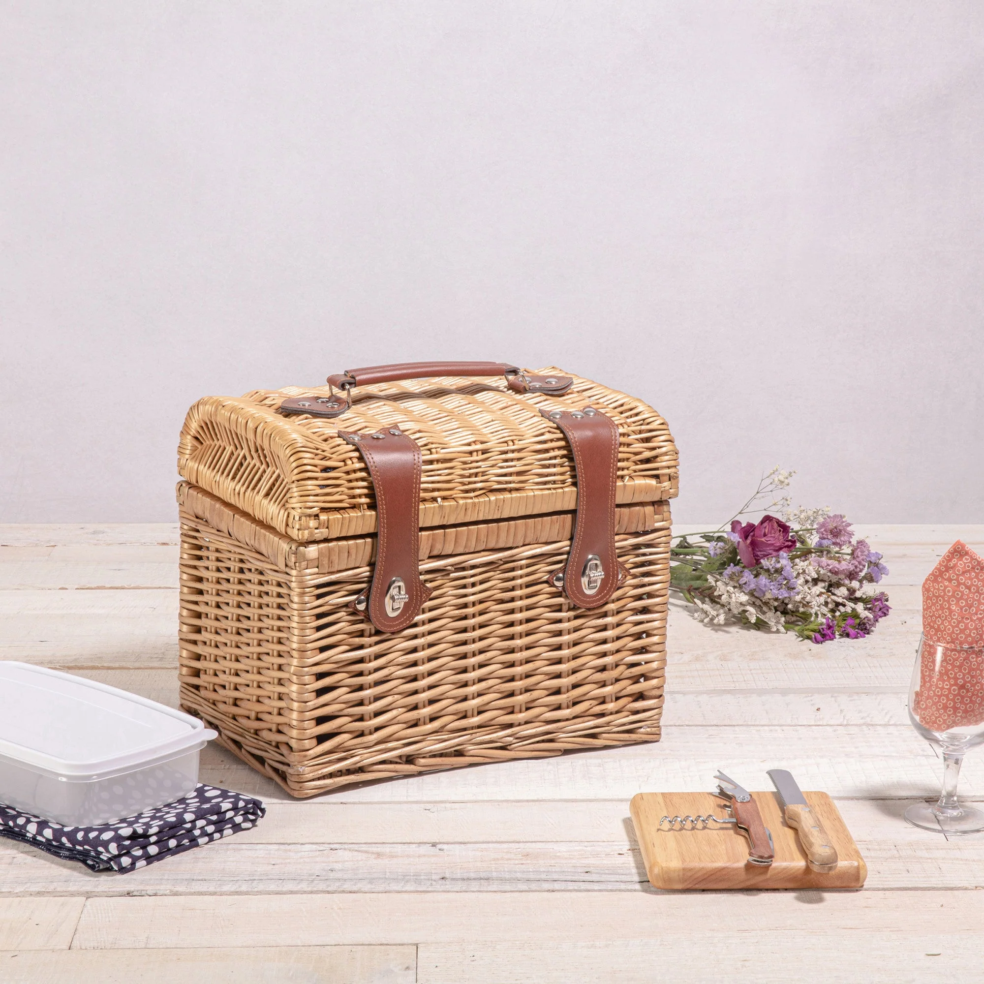 Napa Wine & Cheese Picnic Basket - Image 3