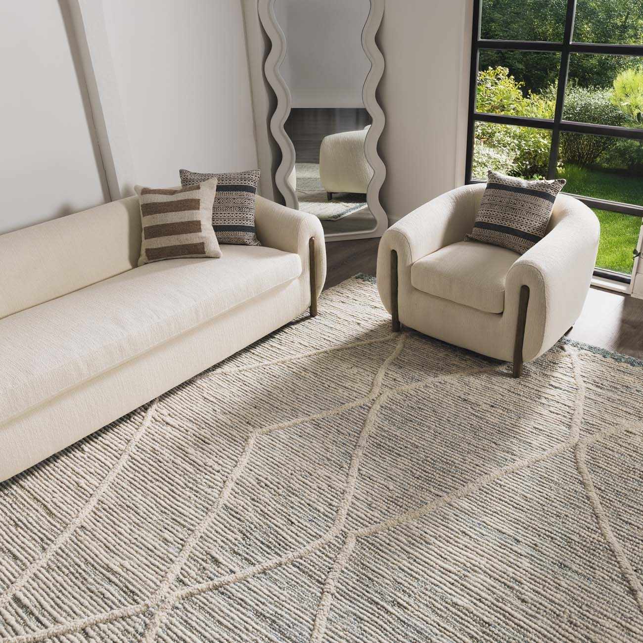Nara Premium Wool Rug - Clearance - Image 2