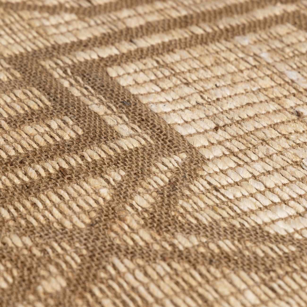 Ndoki Jute Rug - Image 13