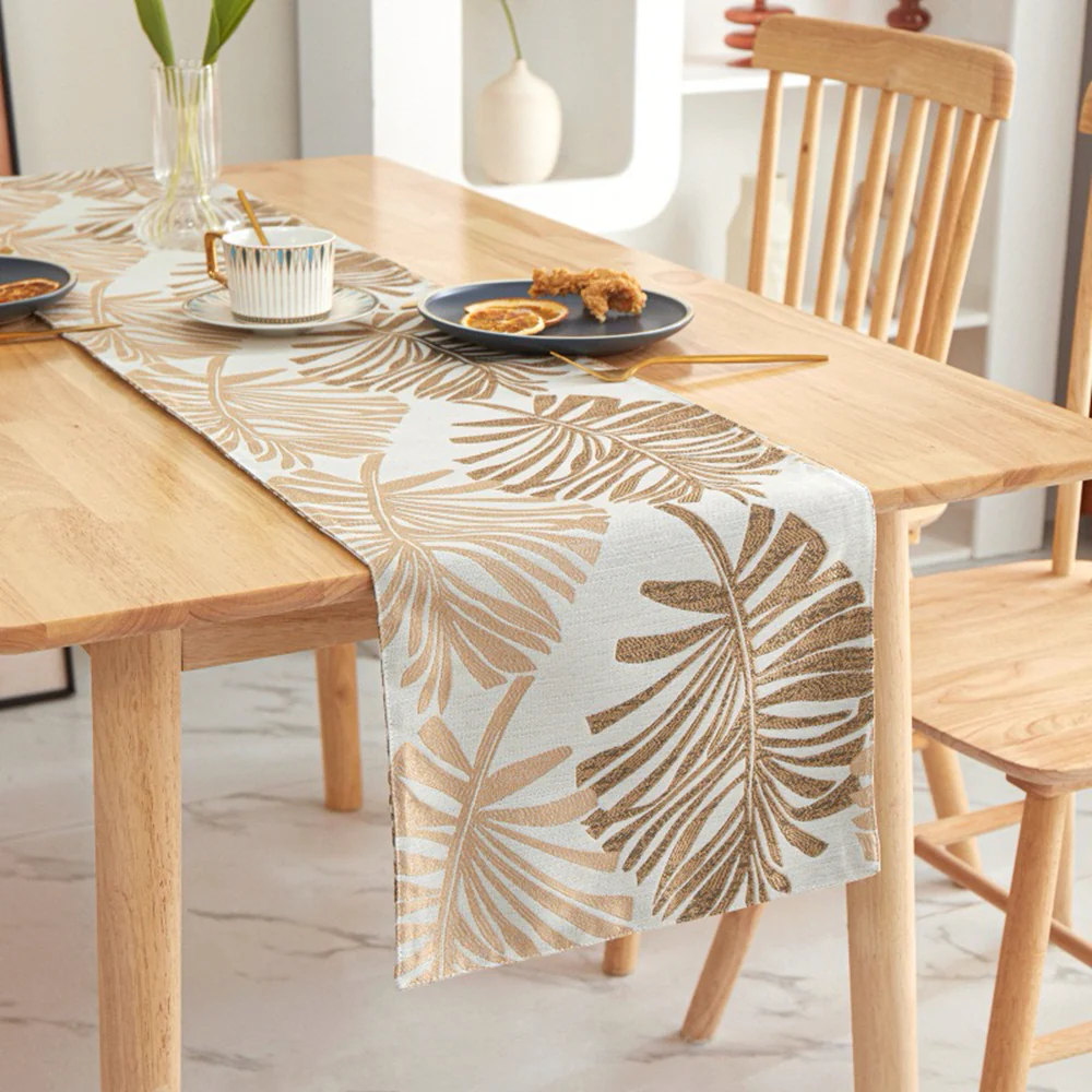 New Table Cloth/Runner/Plants - Image 2