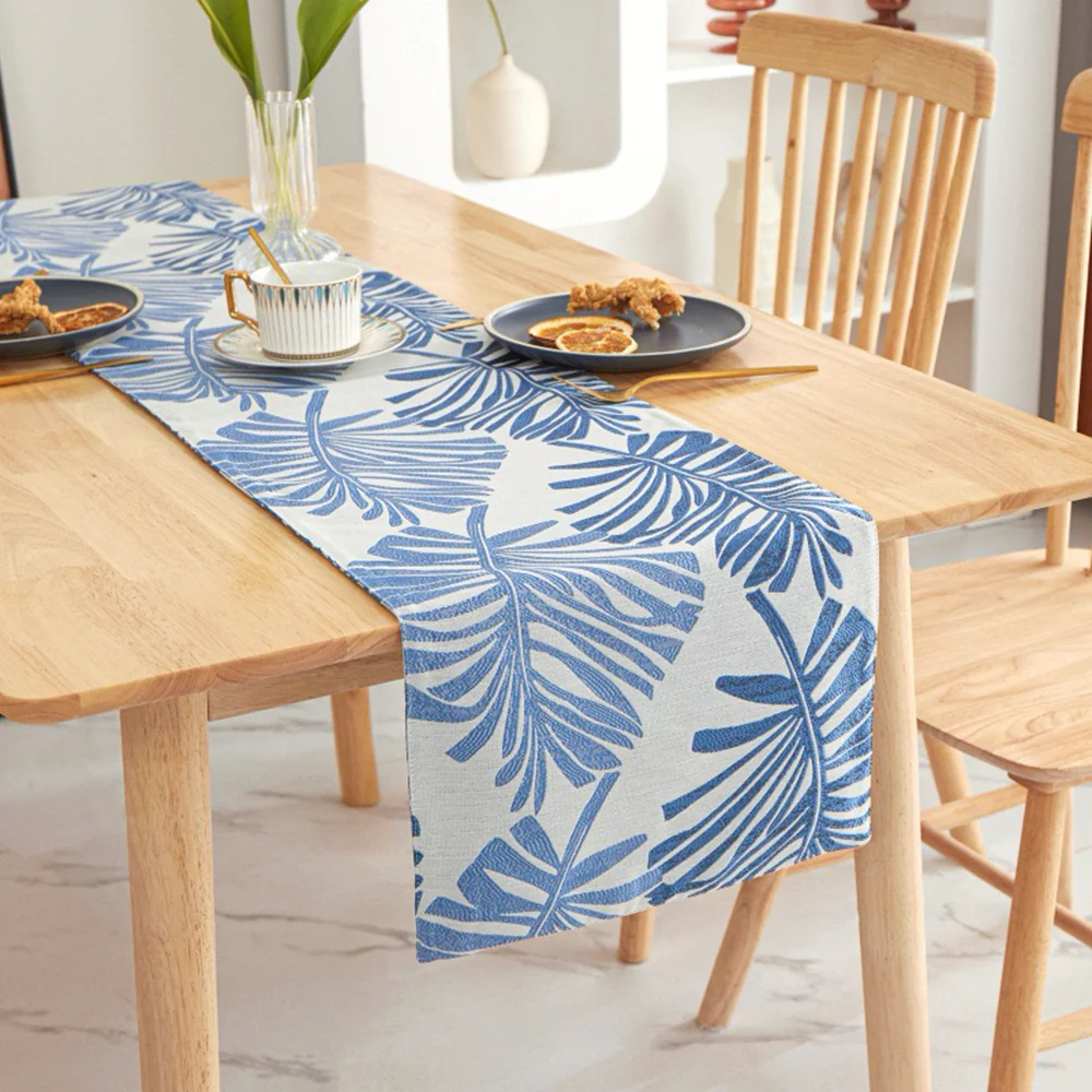 New Table Cloth/Runner/Plants - Image 4