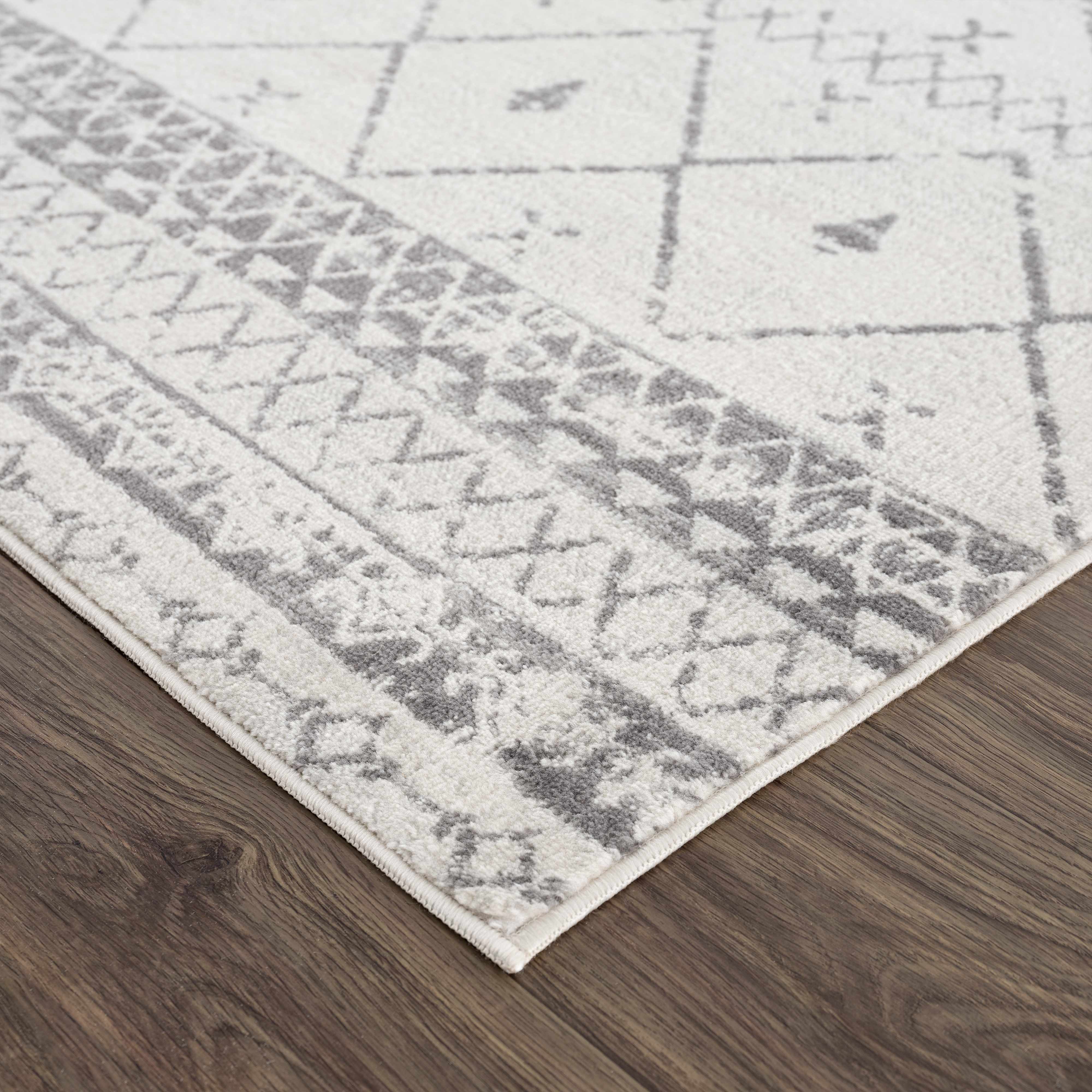 Newville Moroccan Trellis Rug - Clearance - Image 5