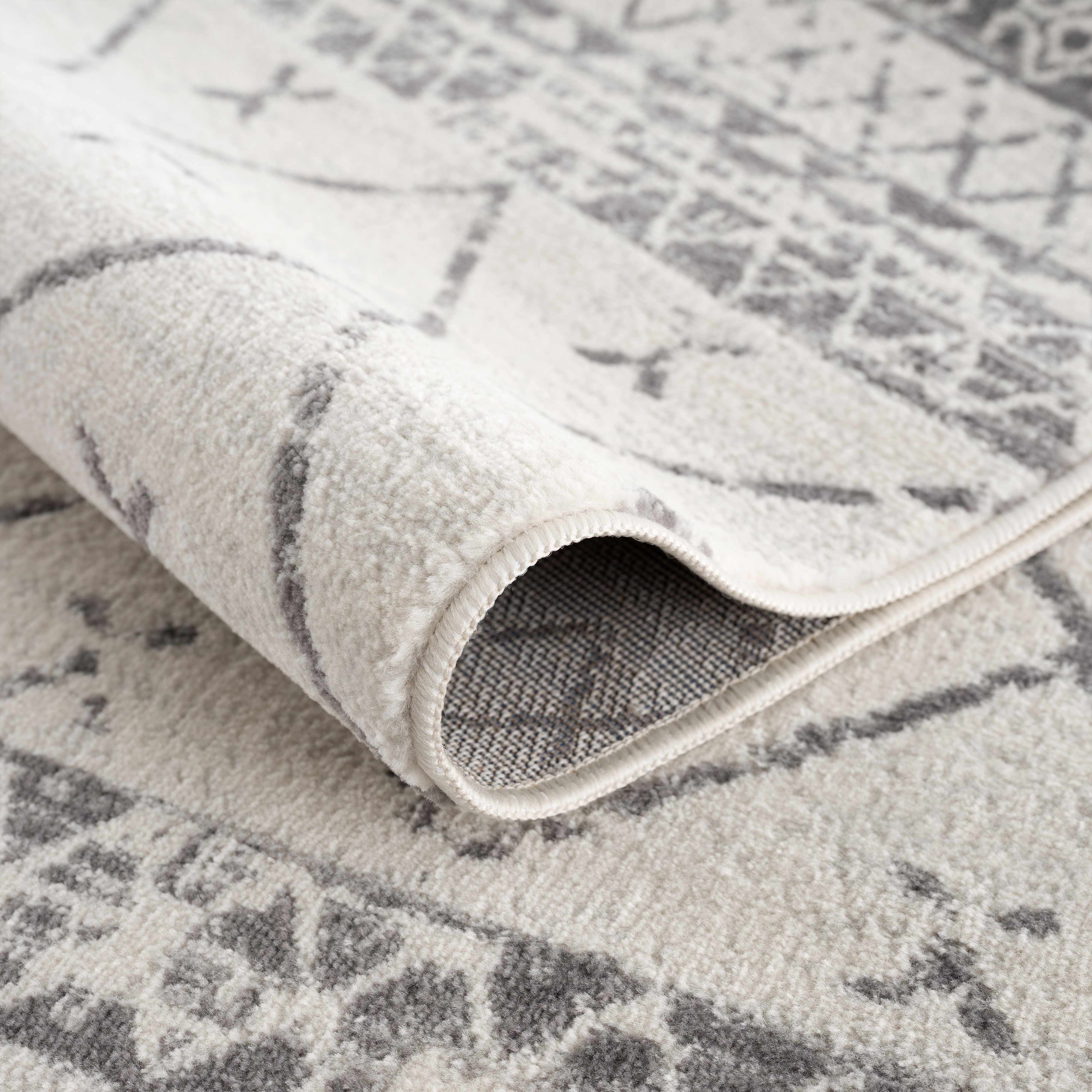Newville Moroccan Trellis Rug - Clearance - Image 7