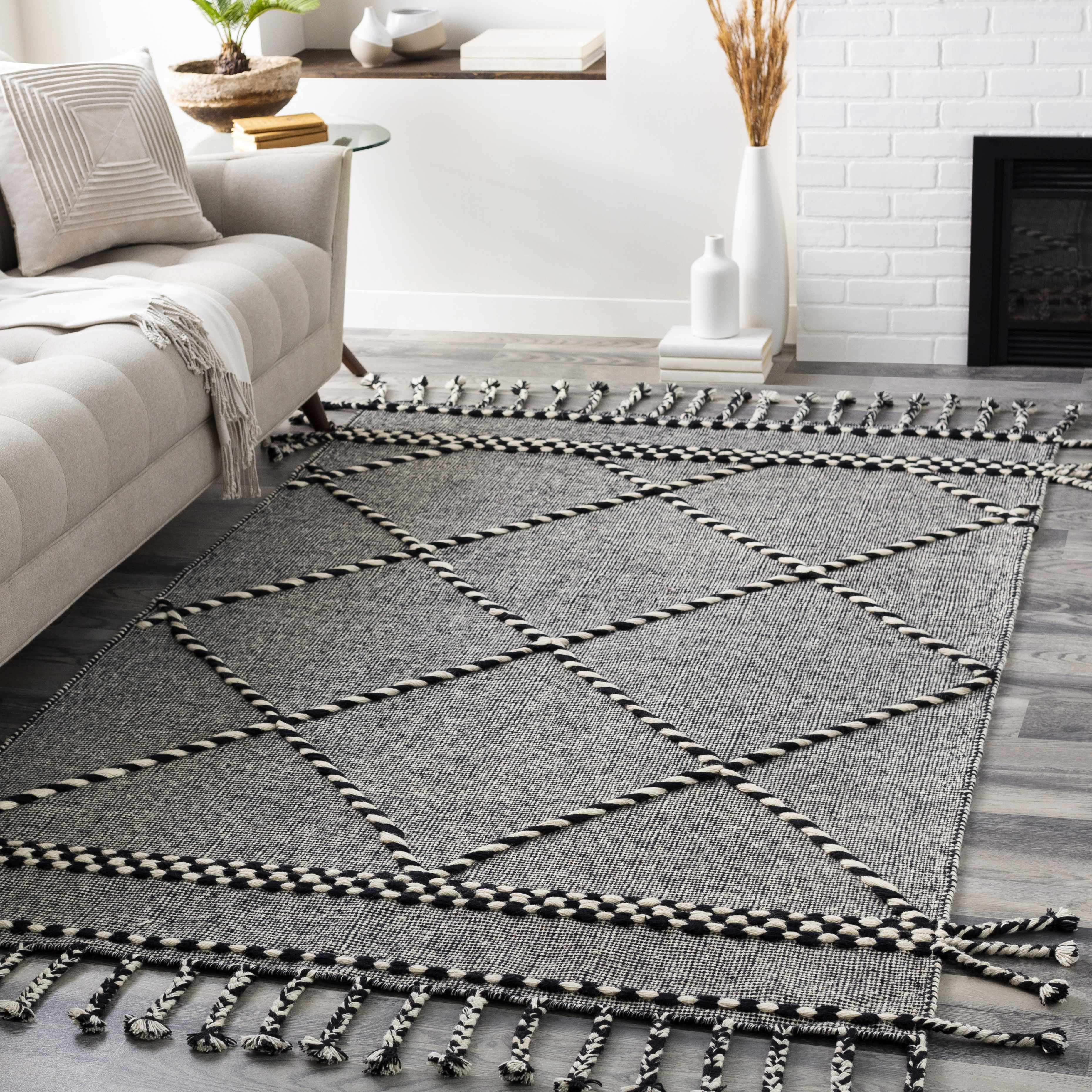Ninderry Wool Area Rug - Clearance - Image 2