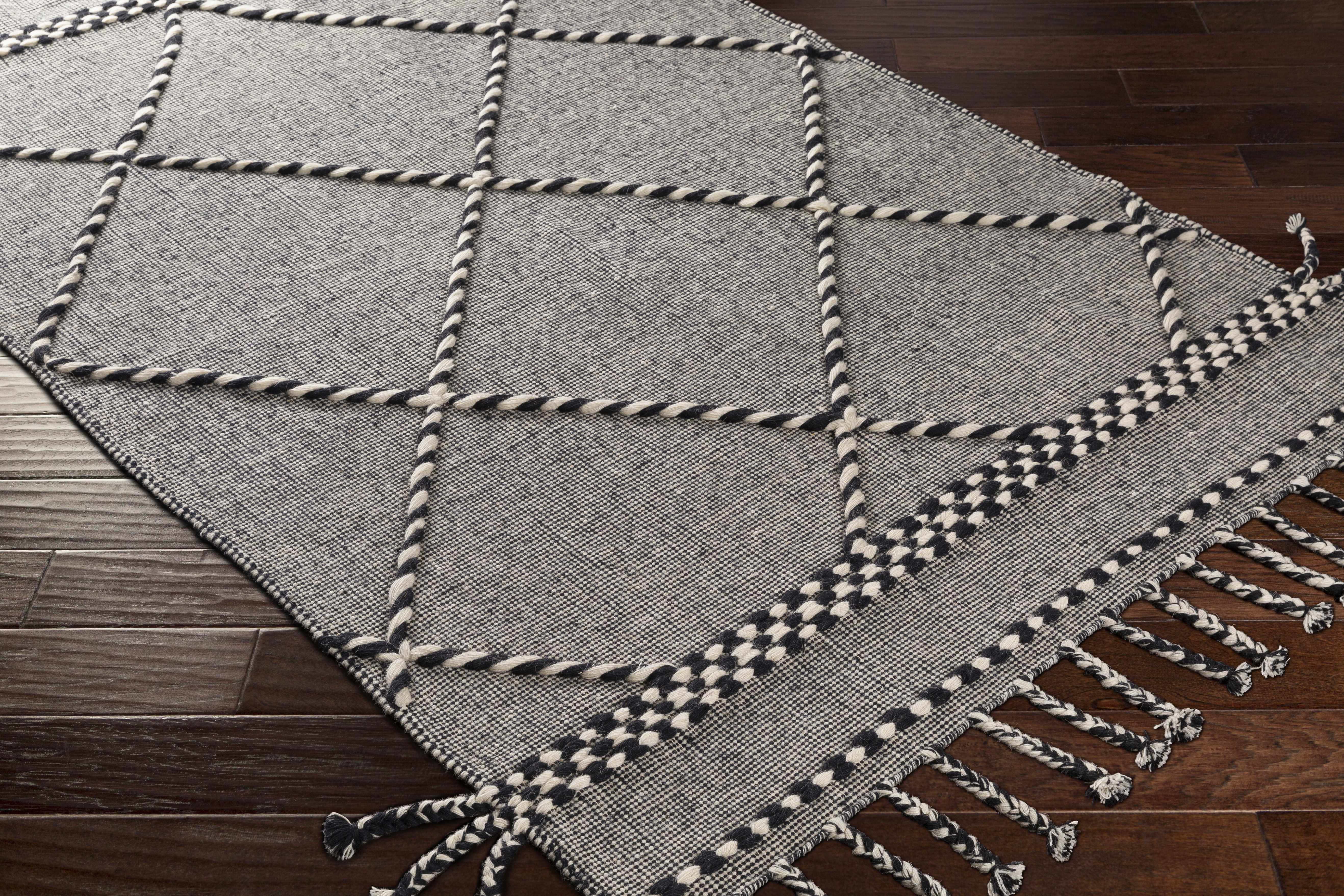 Ninderry Wool Area Rug - Clearance - Image 3
