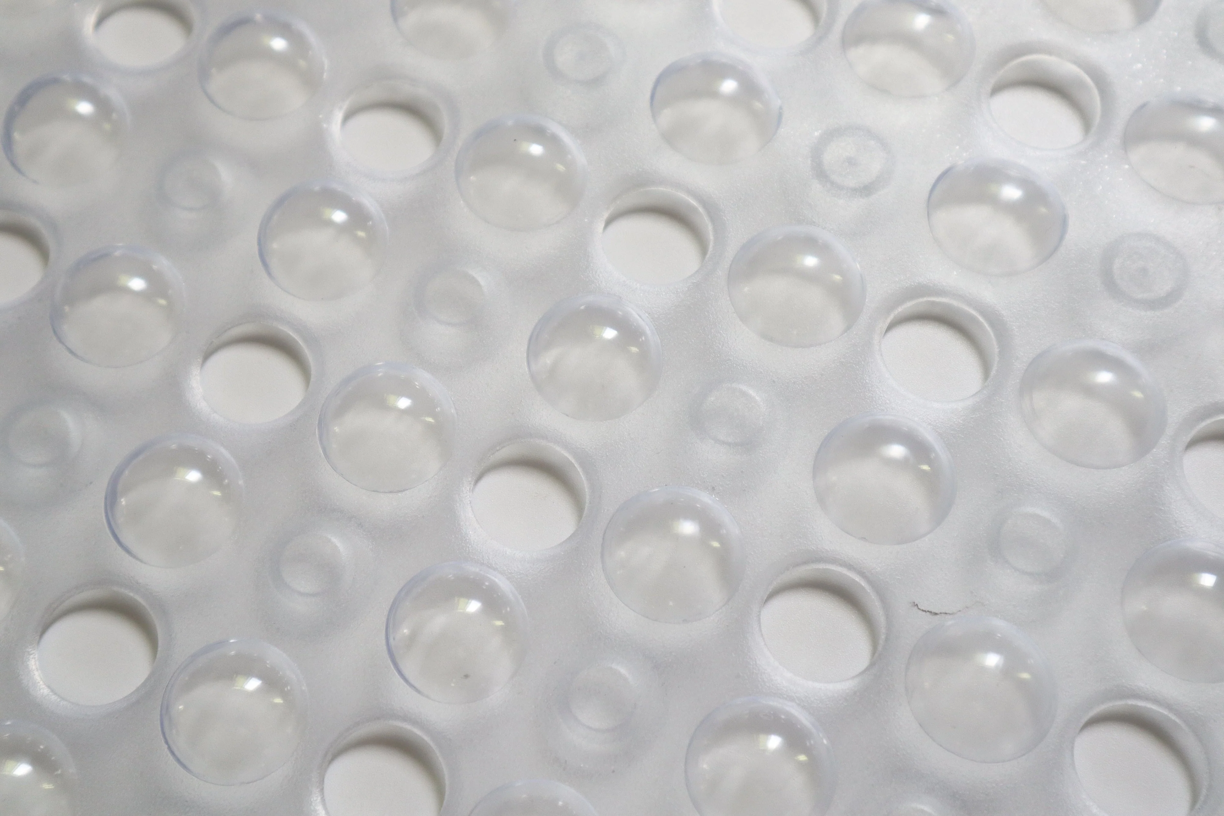 Non Skid Bubble Bath Mat - 4 Colors! - Image 2
