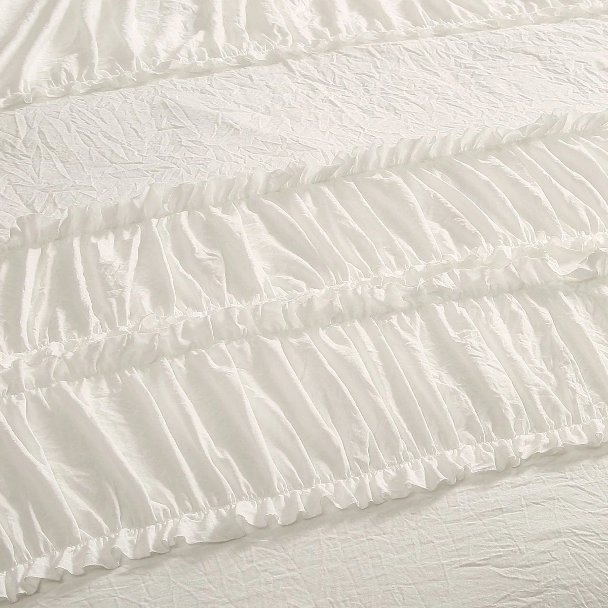 Nova Ruffle 3 Piece Comforter Set - Image 4