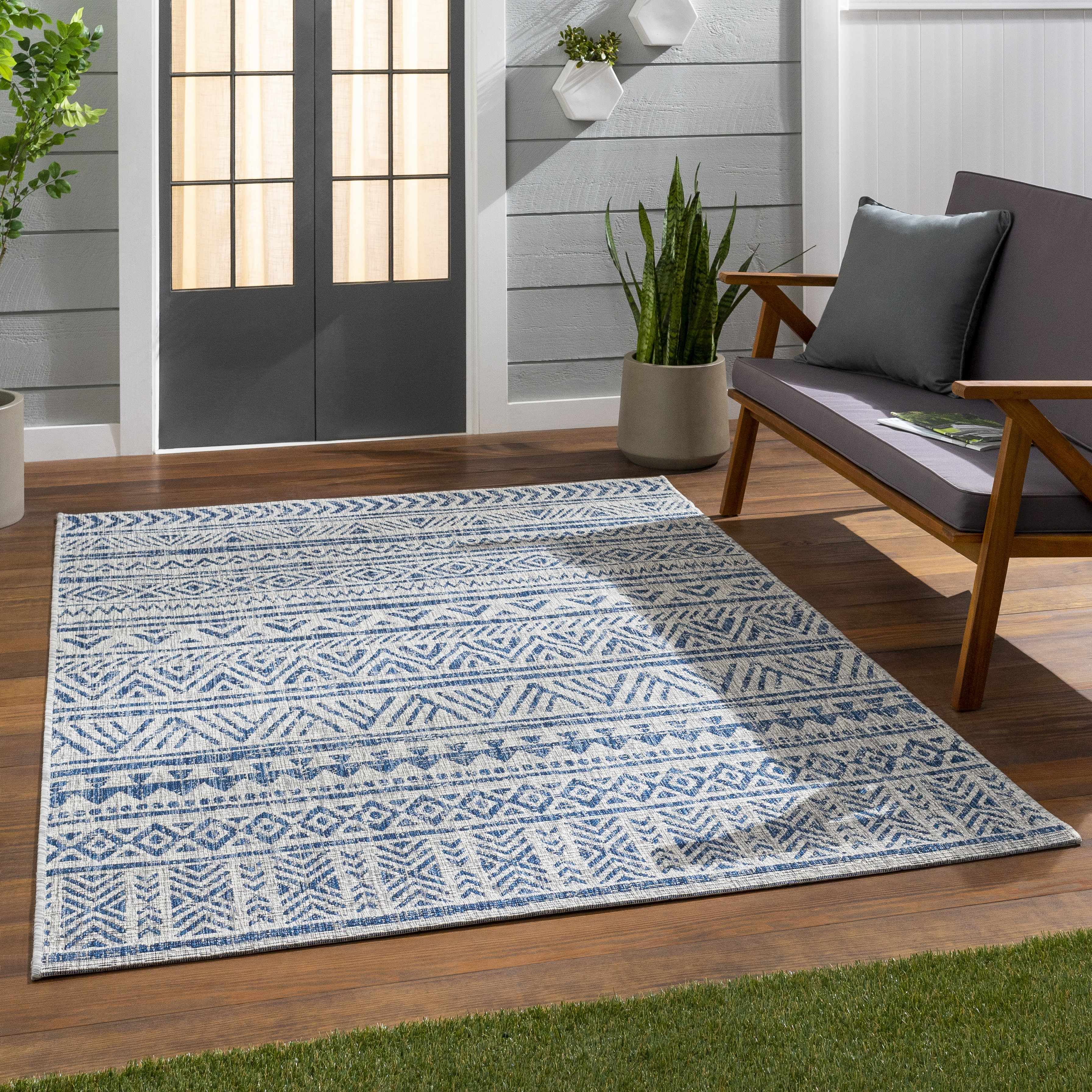 Novato All Over Pattern Performance Rug - Image 2