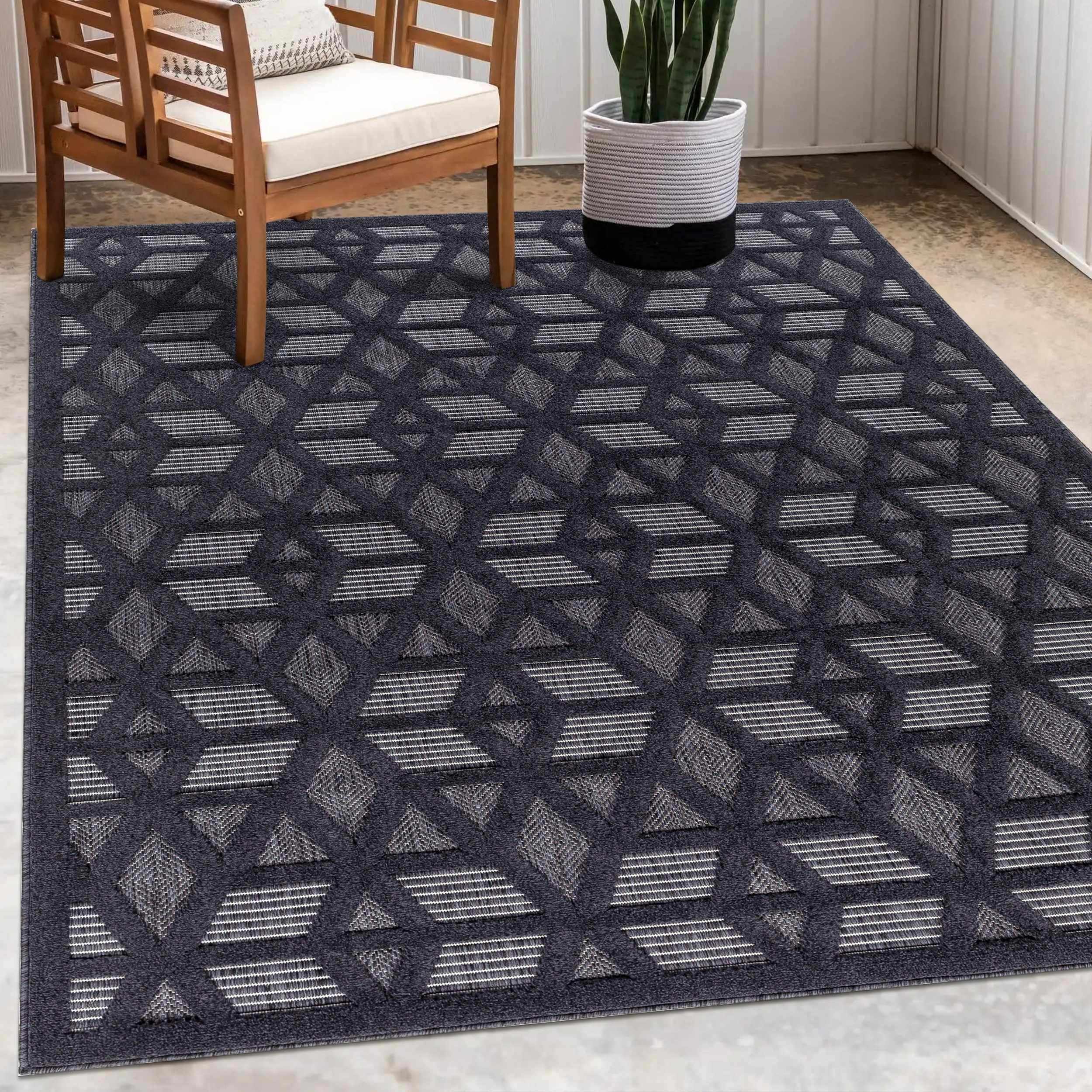 Nuri Black Outdoor Rug - Image 13