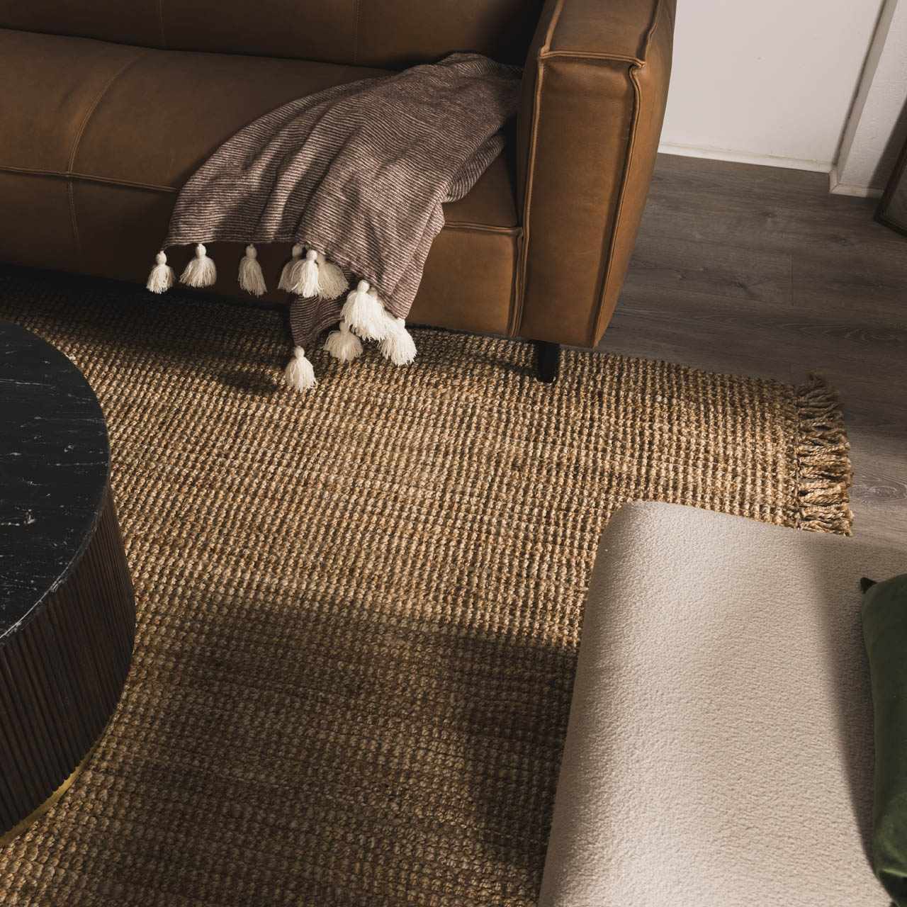 Oaks Perfect Flatweave Jute Rug - Image 12