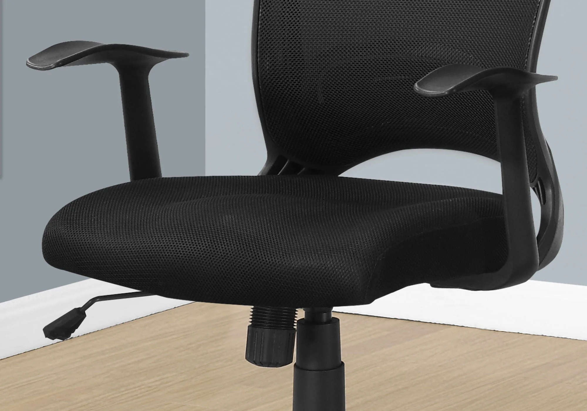 Office Chair, Adjustable Height, Swivel, Ergonomic, Armrests, Mesh - Black - Image 2