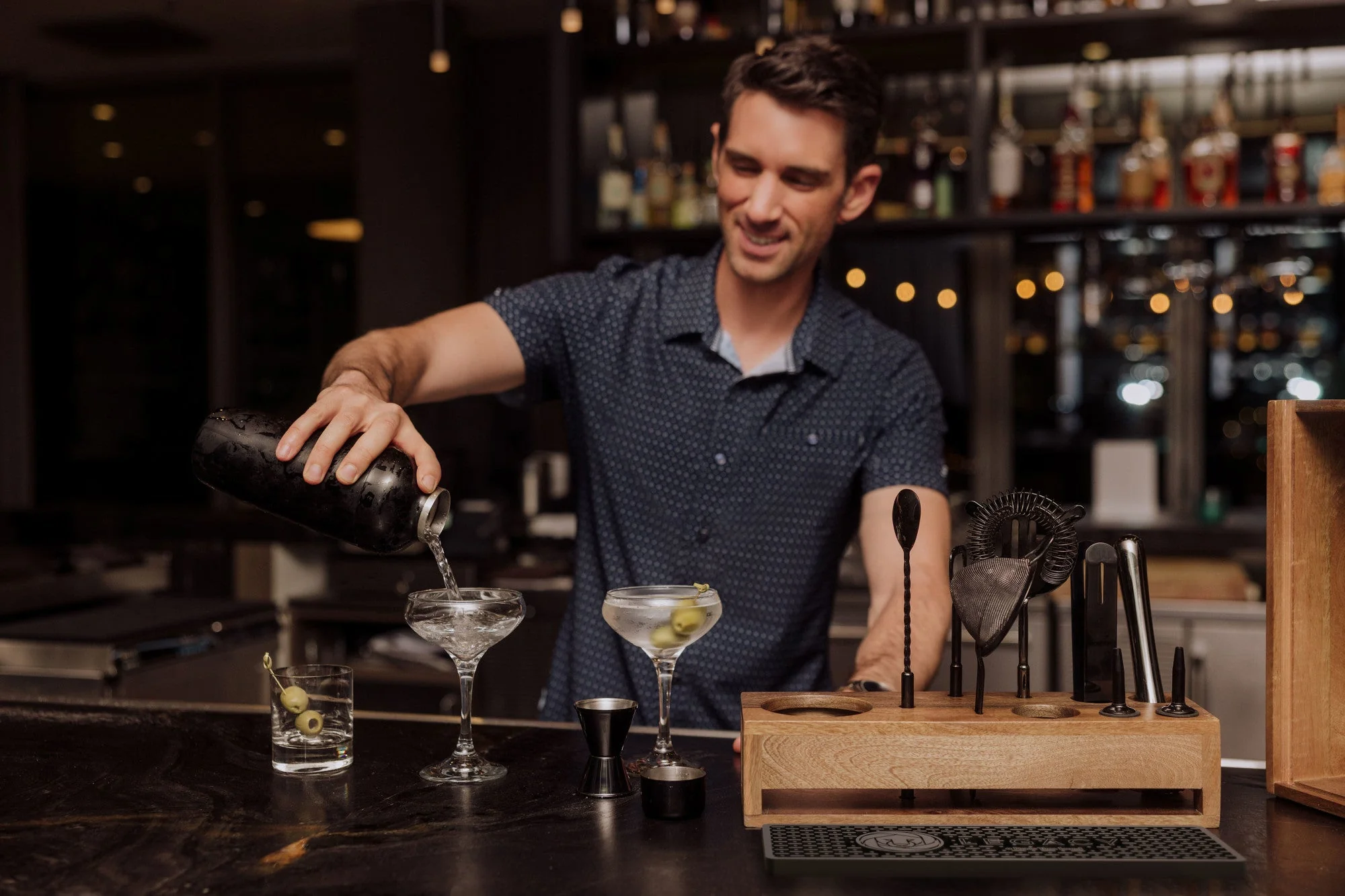 Old Fashioned Bar Set - Image 7