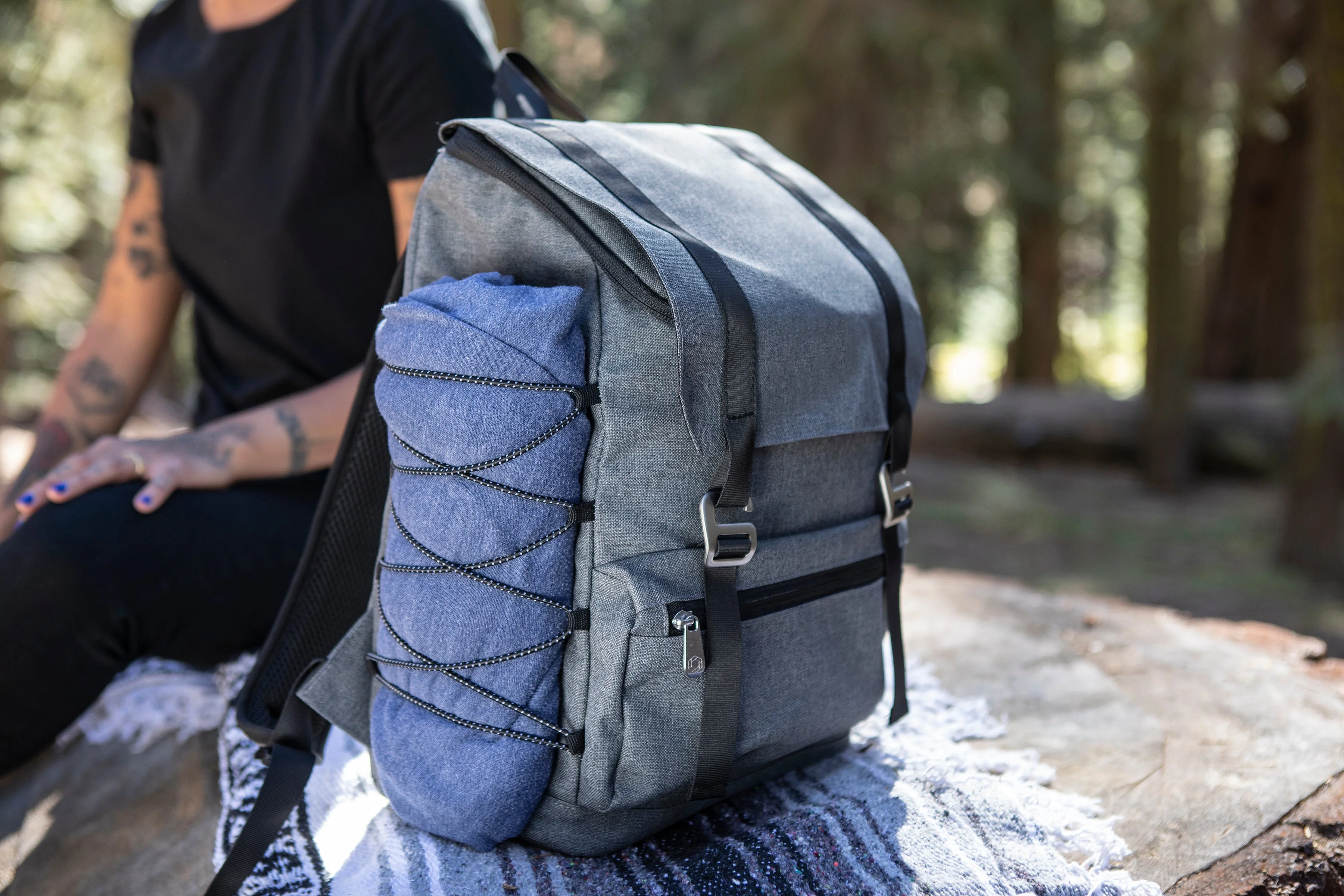 On The Go Traverse Backpack Cooler - Image 15