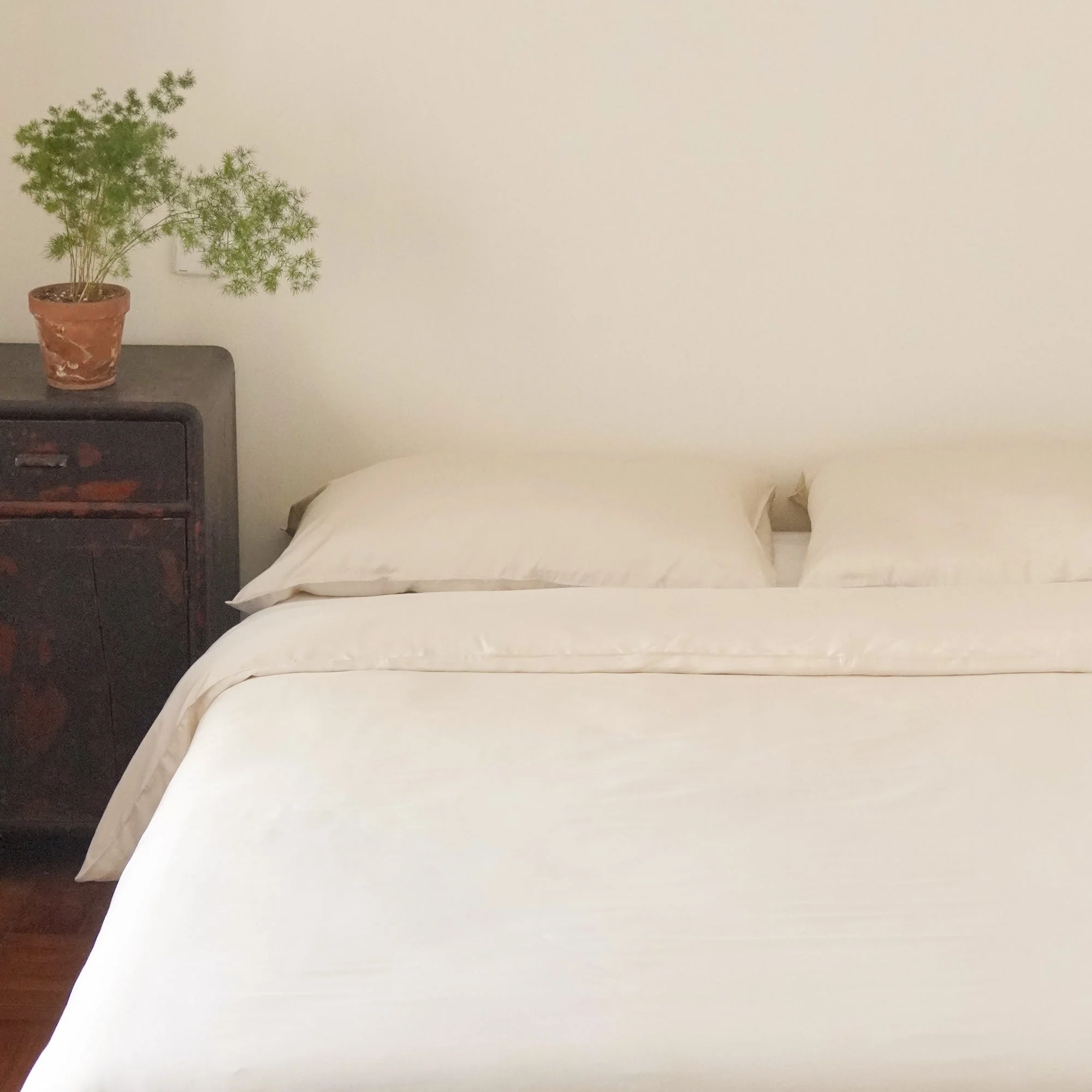 Organic Bamboo Sateen Bed Sheet Set - Image 15