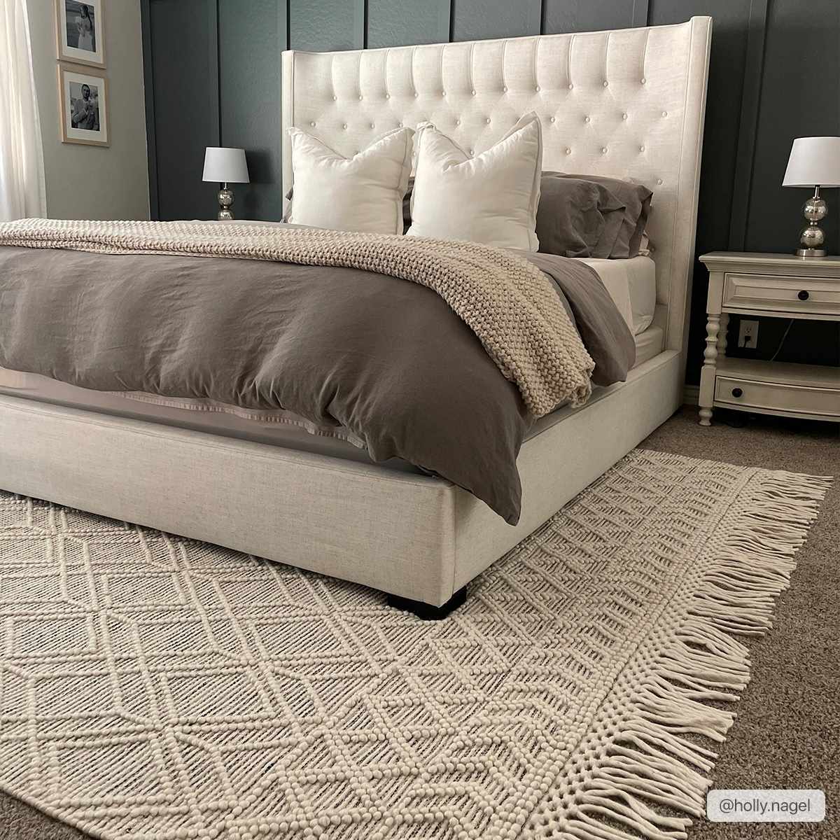 Ossun Wool Rug with Tassels - Image 3