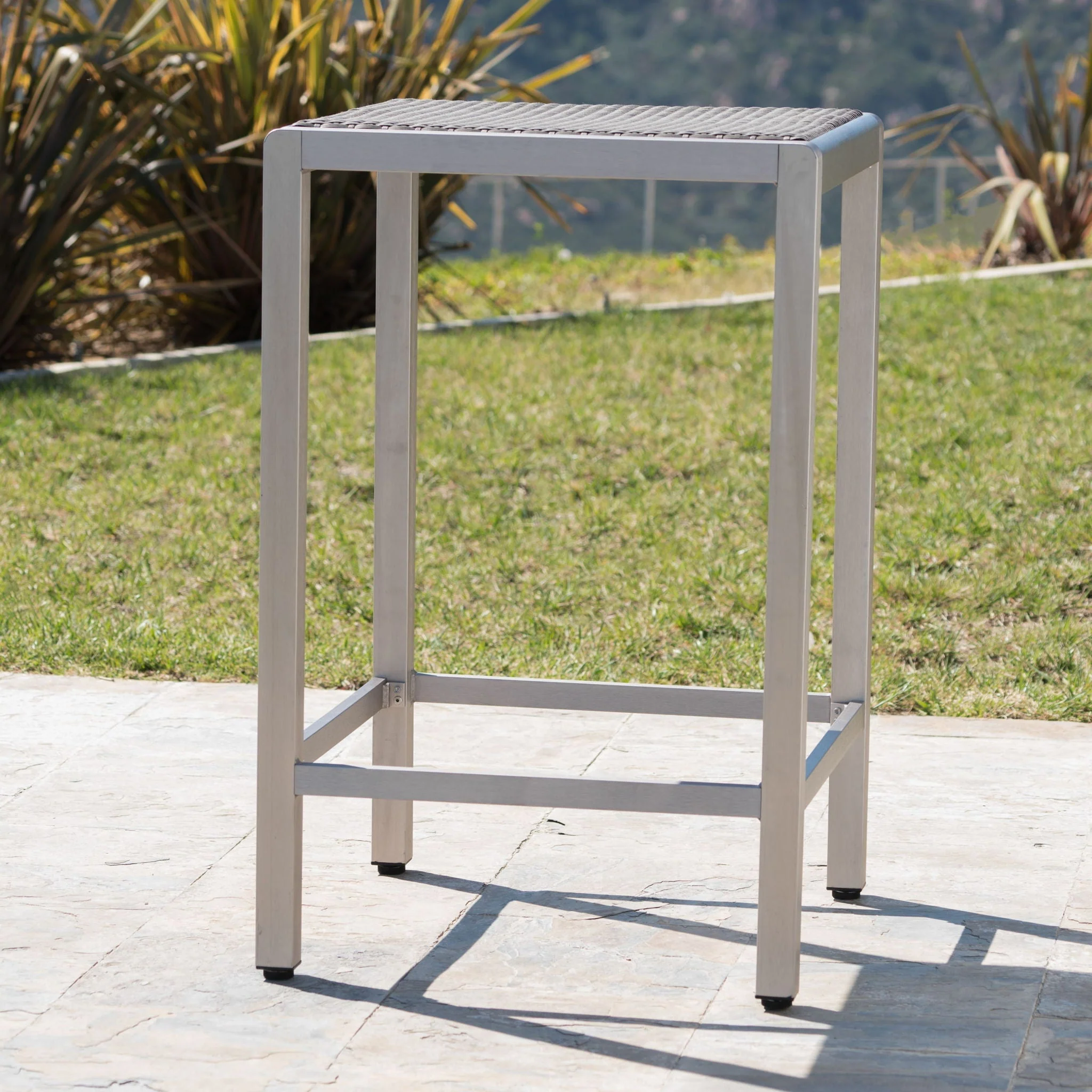 Outdoor 43" Aluminum Bar Table With Rattan Table Top - Gray / Silver - Image 4